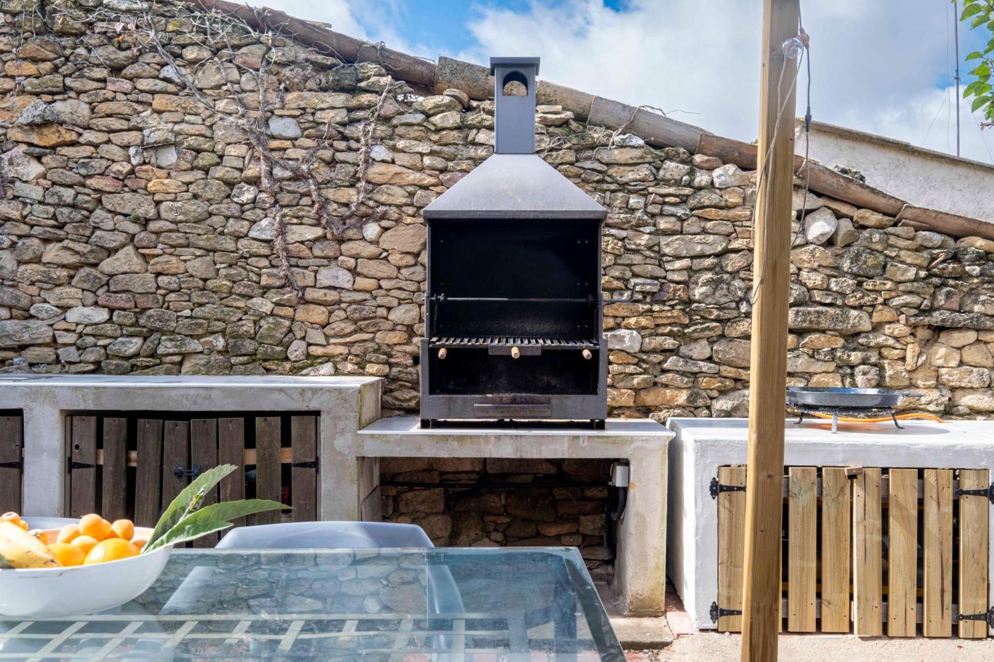 Holiday home Casa Acollidora I Familiar Amb Jardi I Barbacoa