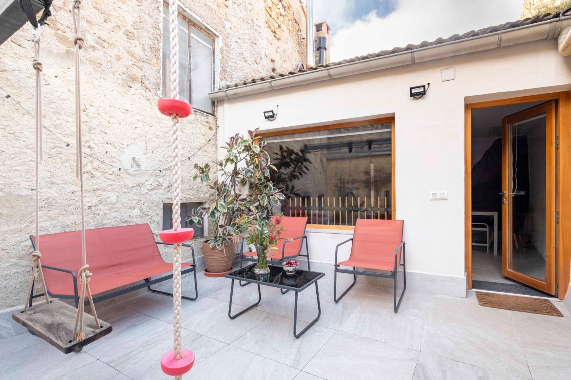 Casa Acollidora I Familiar Amb Jardi I Barbacoa Holiday home Ager