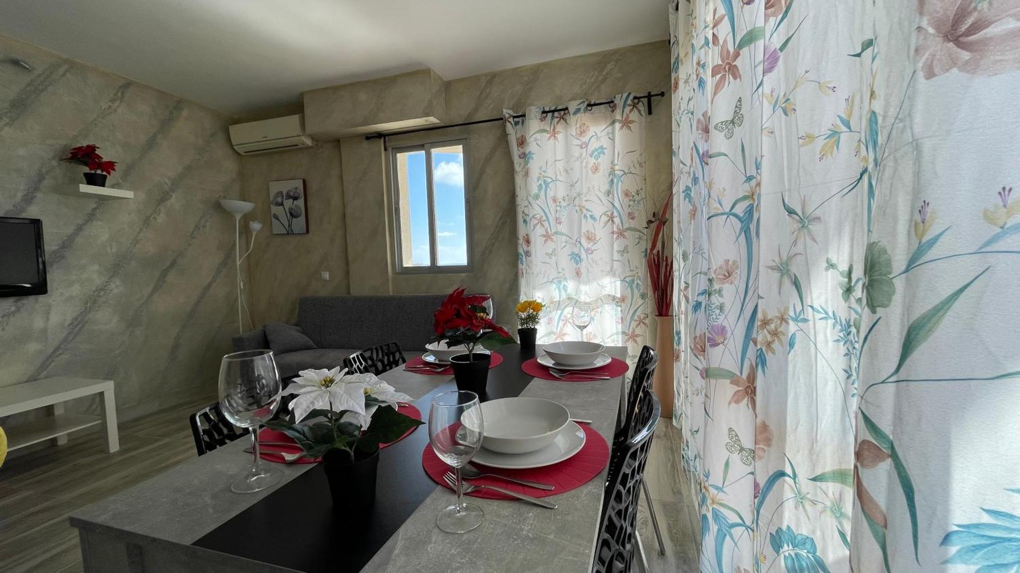 Penthouse Benal Apartamento *