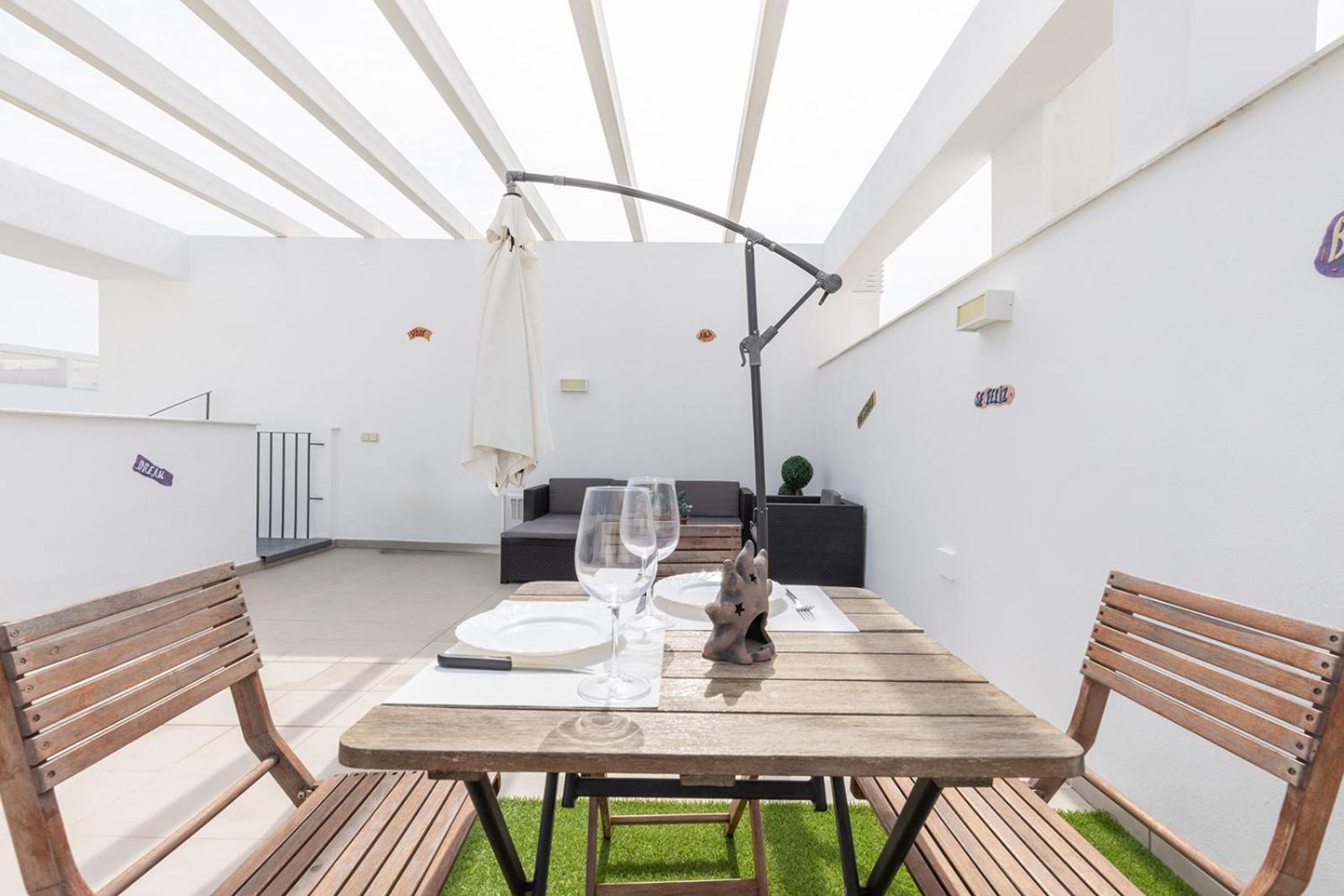 Apartamento Terrace, Parking & Pool