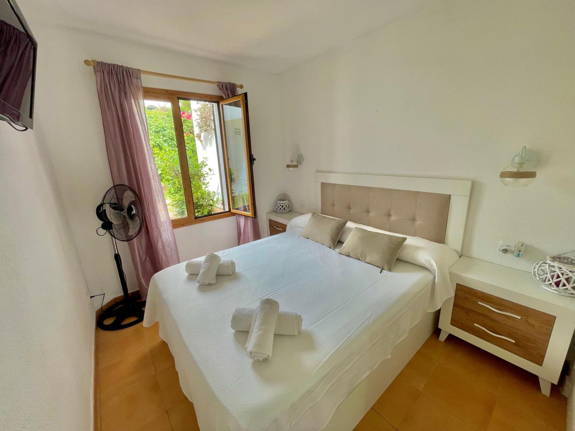 Llevant En Planta Baja Con Piscina Apartment Arenal d'en Castell