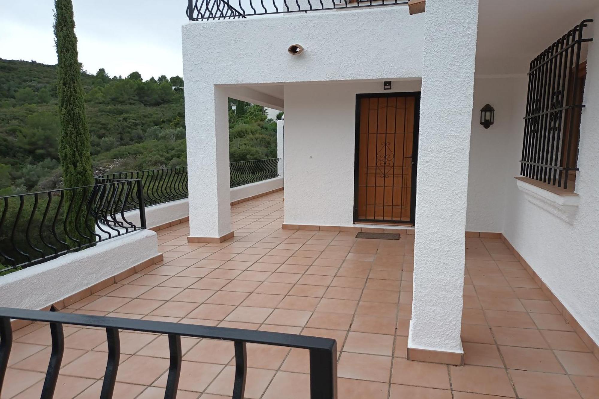 Villa Aurora 6 *