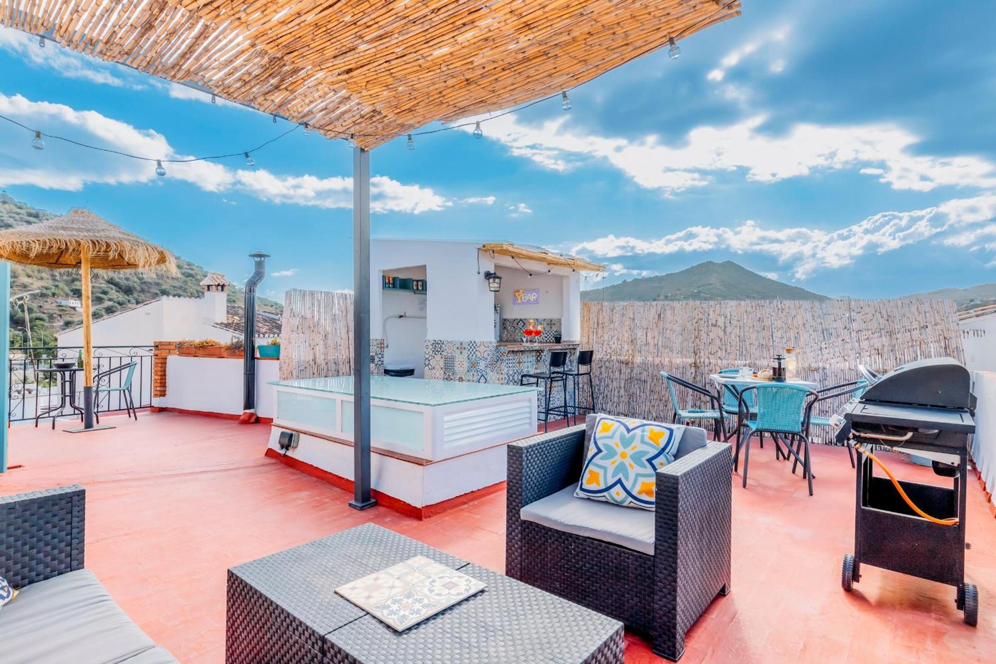 Casa De La Montana Sayalonga
