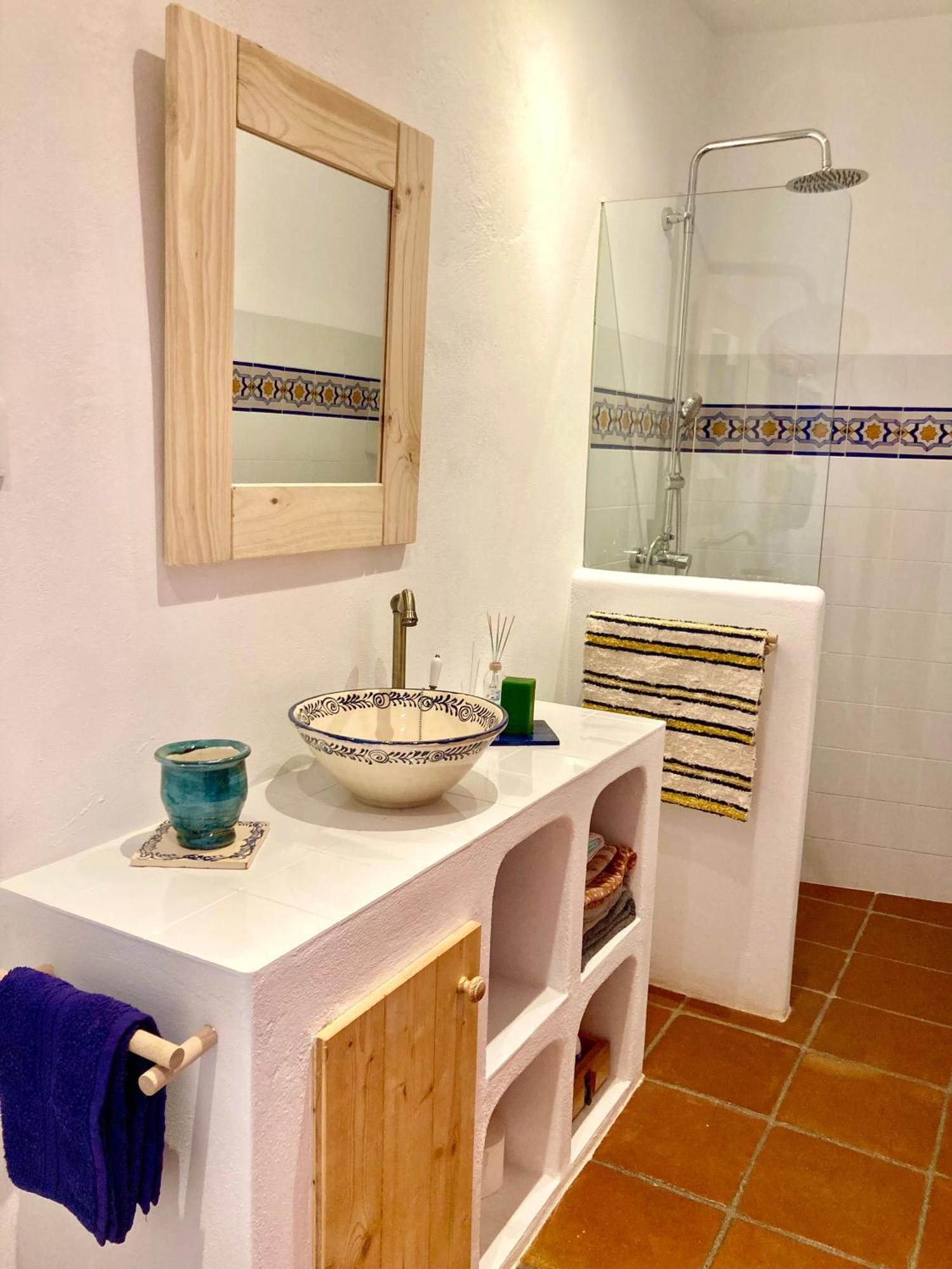 Cortijo De La Fuente Con Vistas Impresionantes Y Playas A 20 Minutos Сasa de vacaciones *