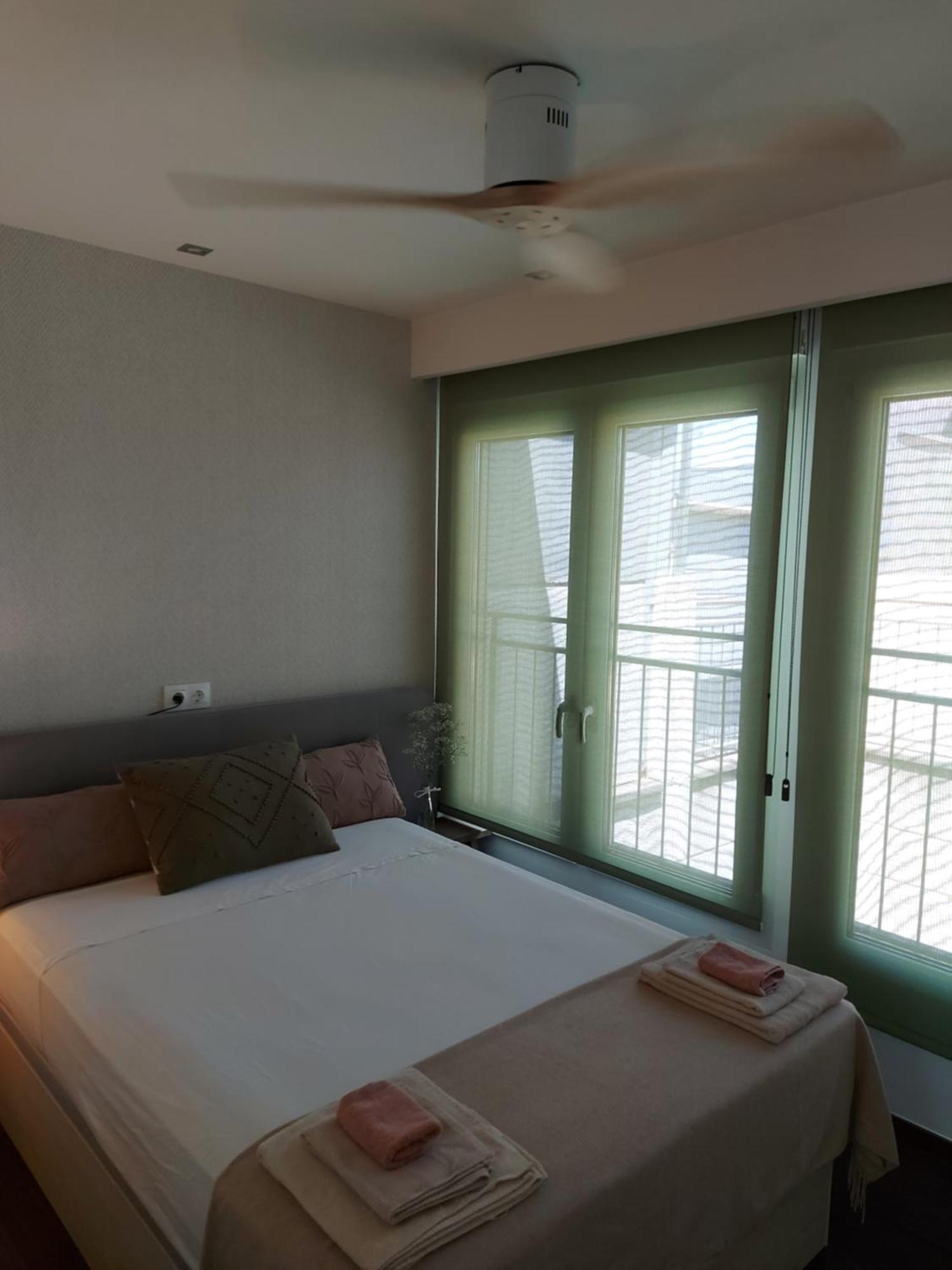 Atico De Lujo Con Jacuzzi Climatizado En Terraza Apartamento *