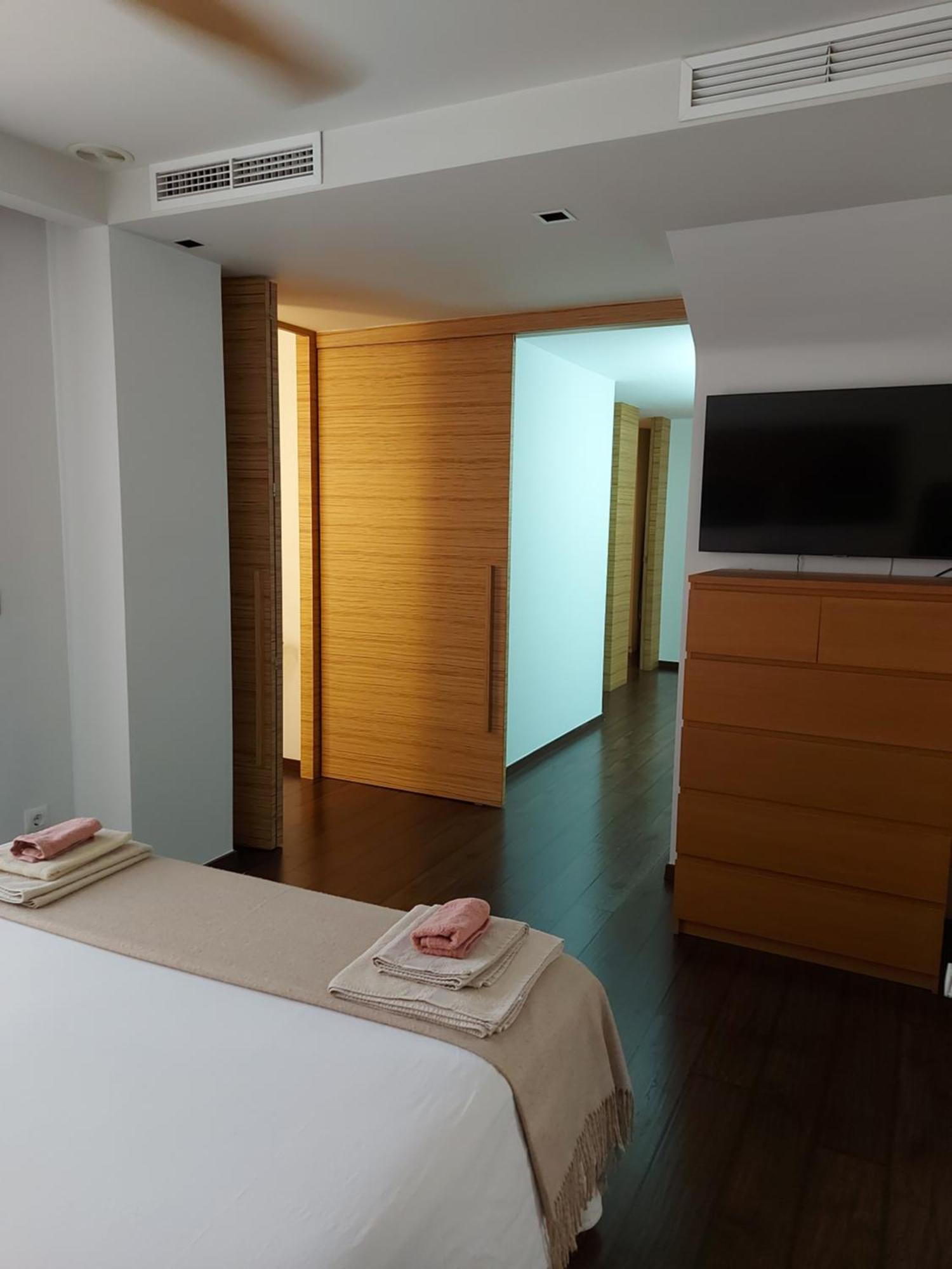 Atico De Lujo Con Jacuzzi Climatizado En Terraza *