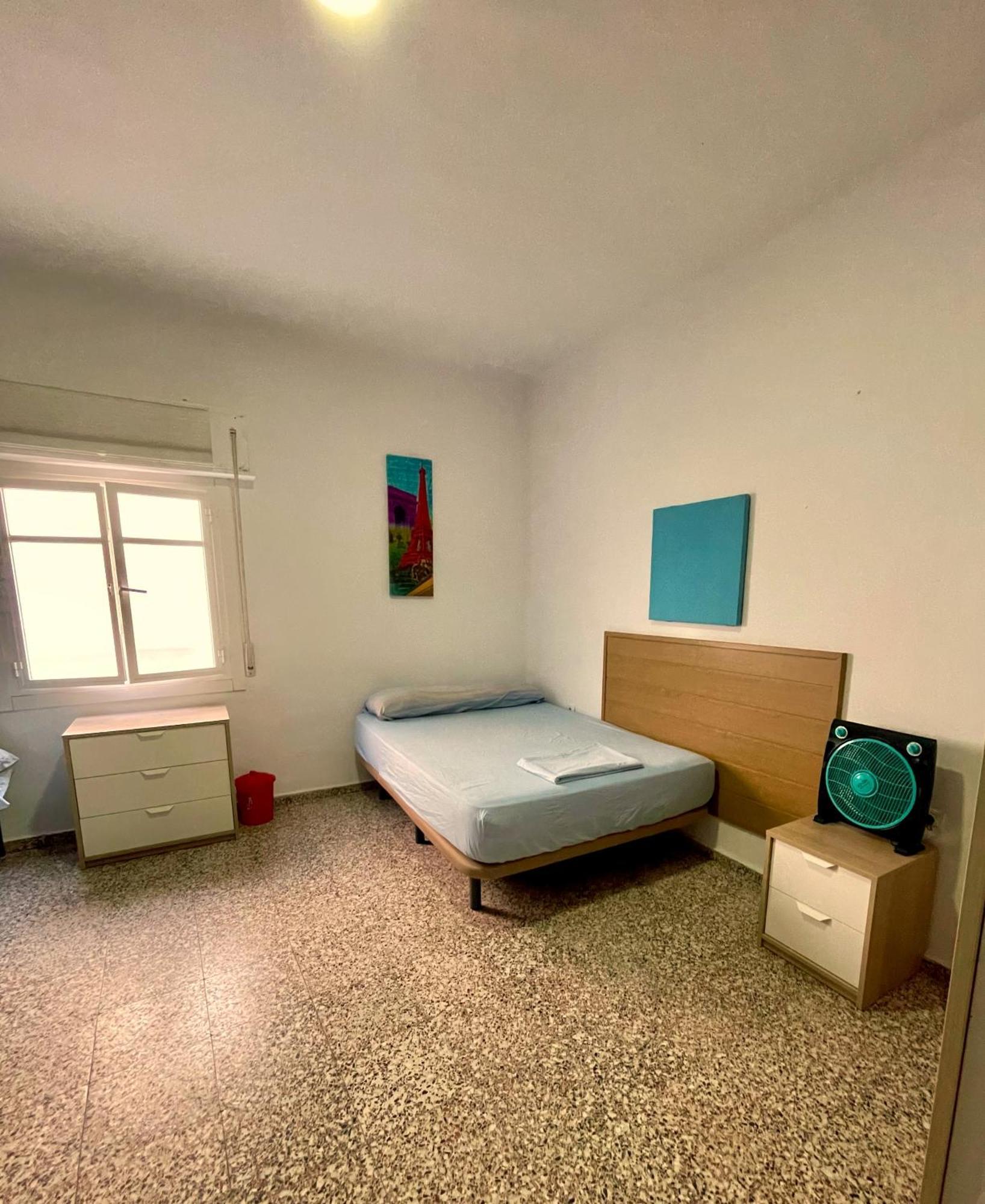 Rosa De Los Vientos: Estudios * Cádiz