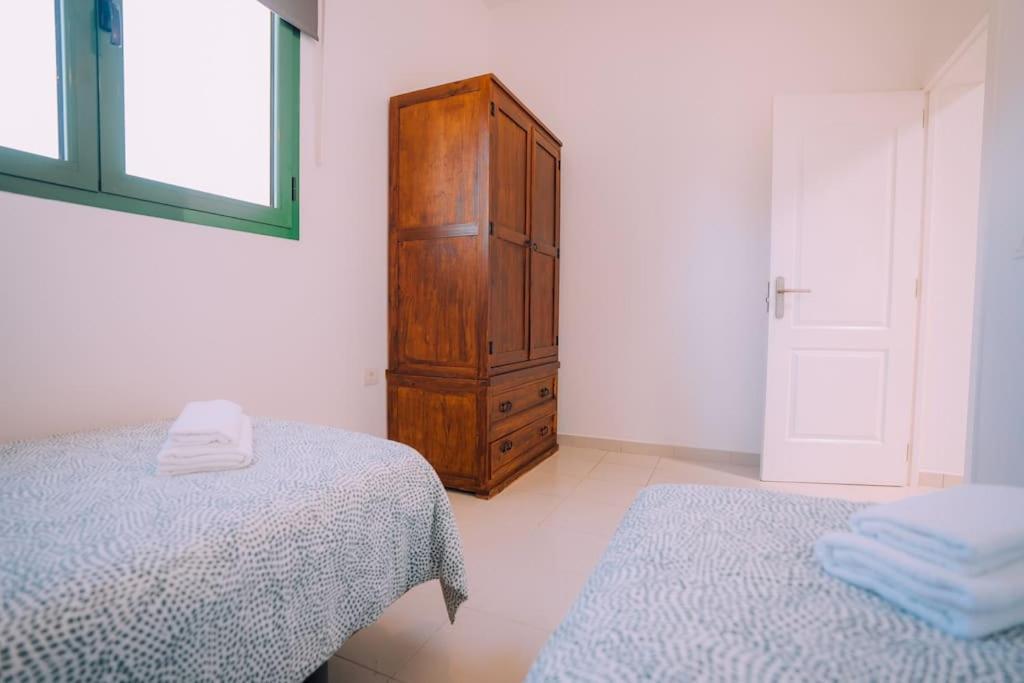 Acogedor Apartamento Con Terraza *