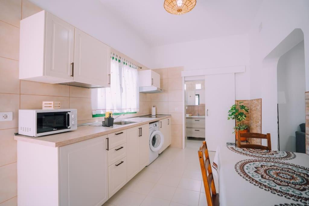 Acogedor Apartamento Con Terraza * Teseguite