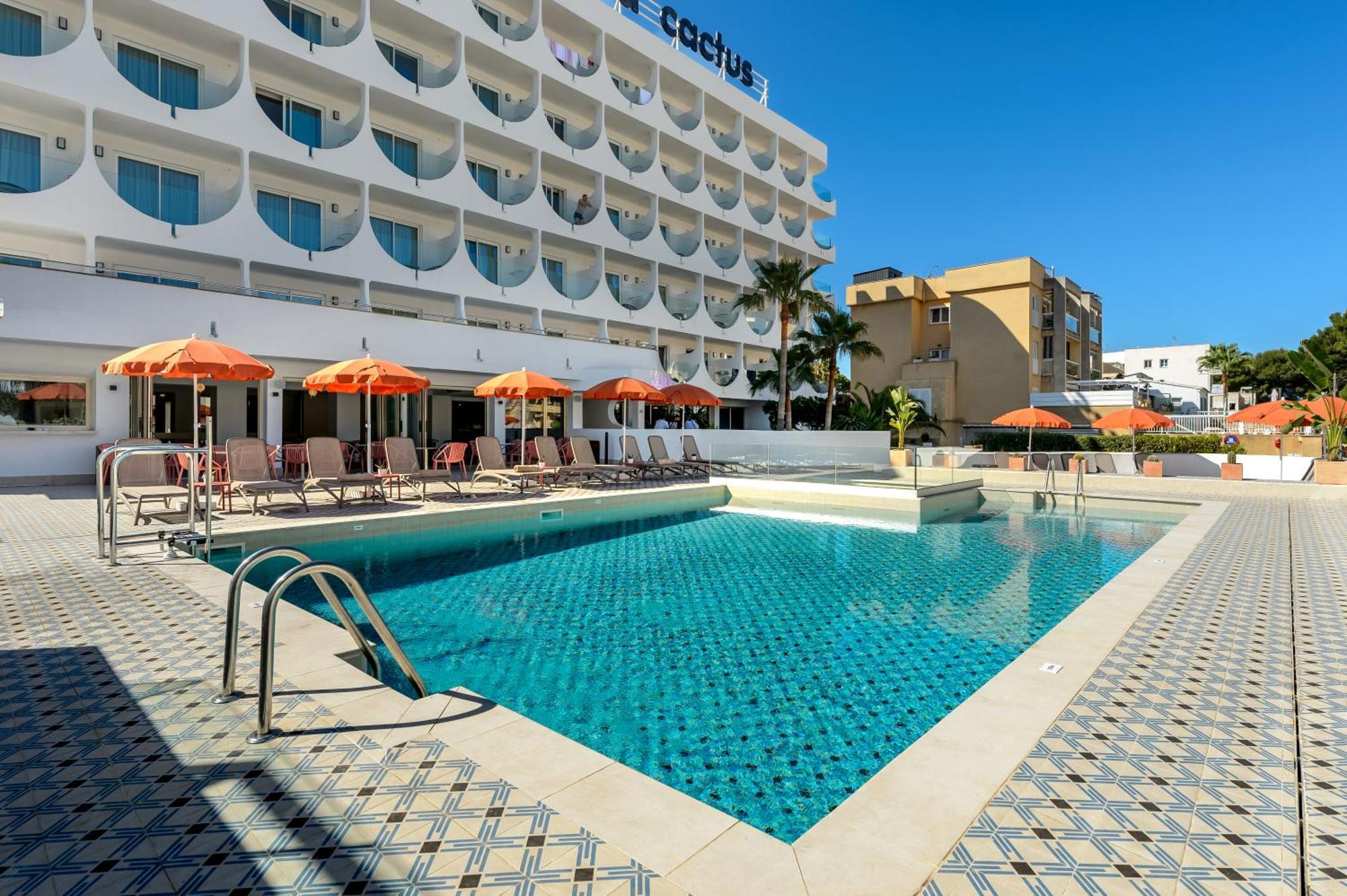 Vibra Palma Cactus Hotel