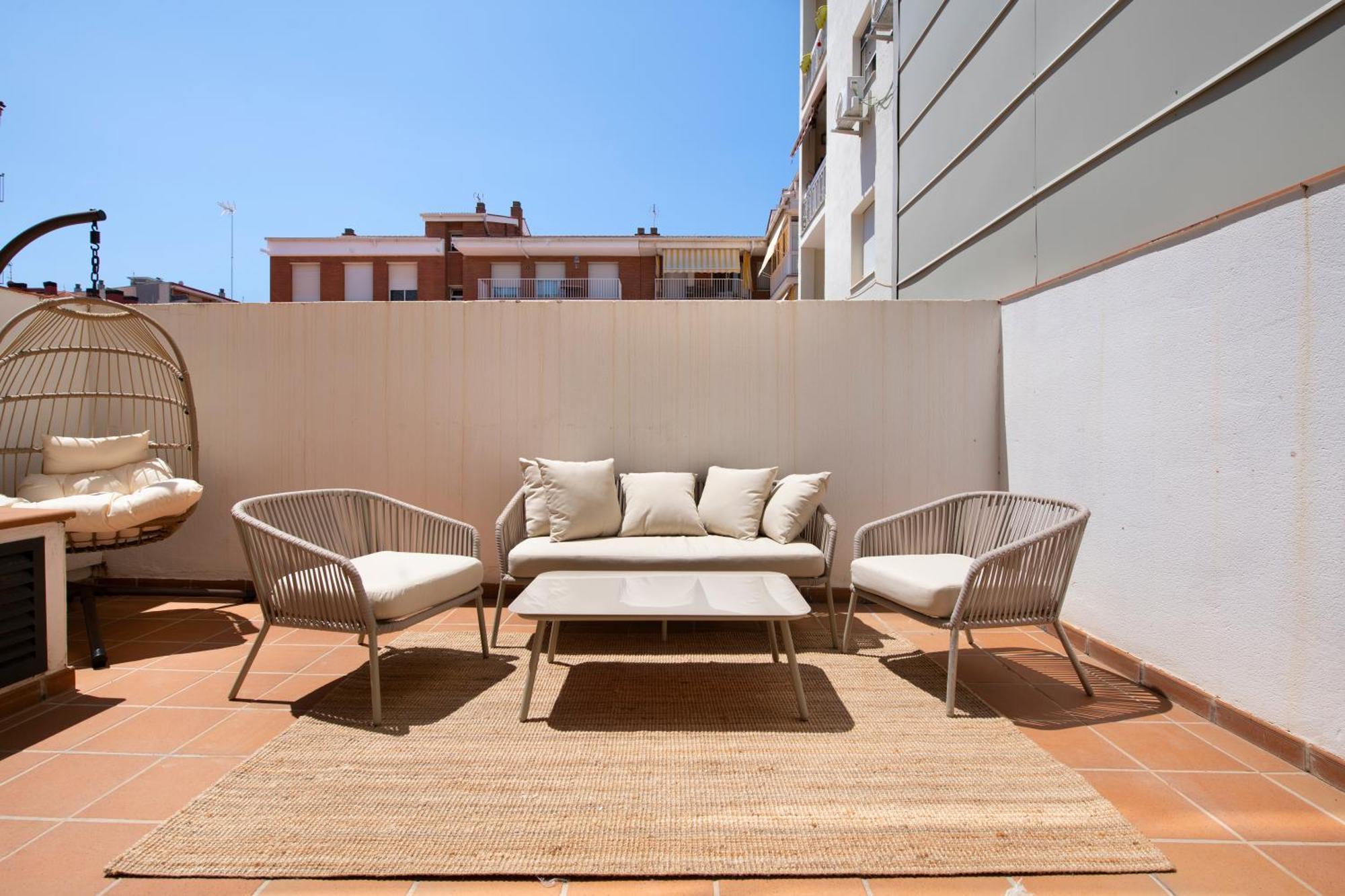 Centric Apartahotel *