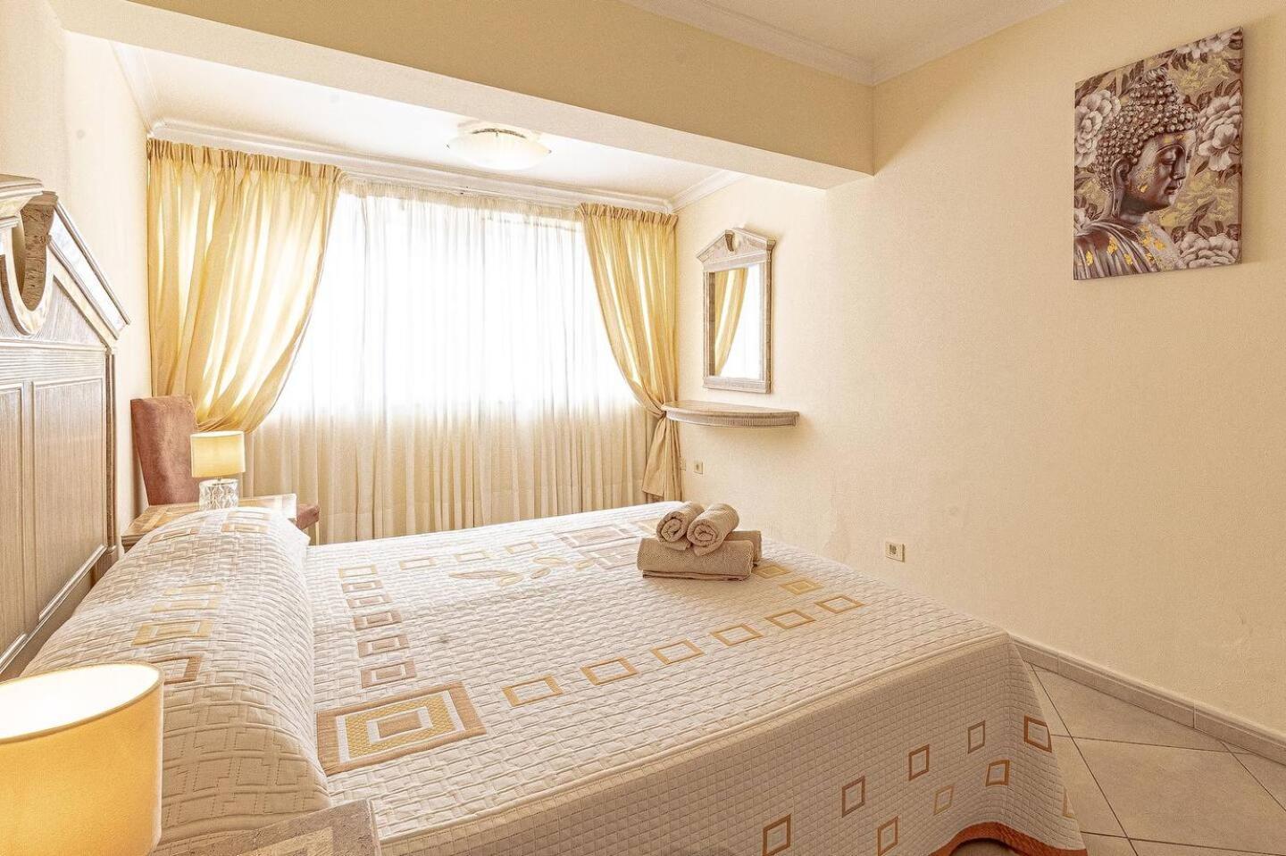Victoria With Heated Pool Villa Callao Salvaje