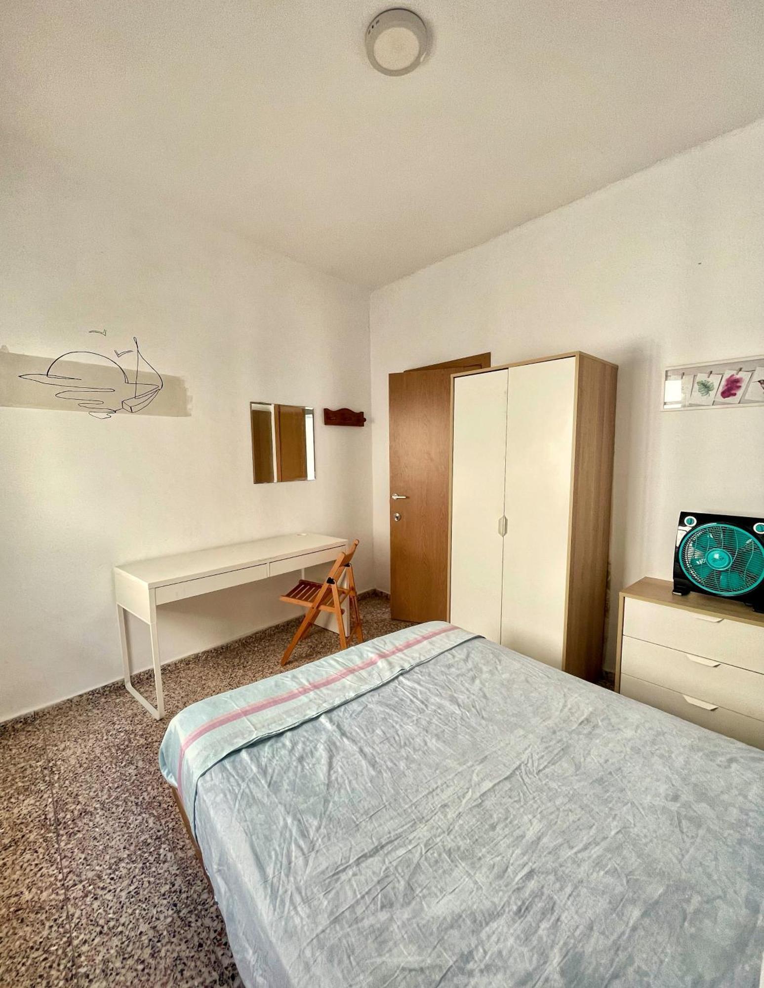 Rosa De Los Vientos: Estudios Apartamento Cádiz