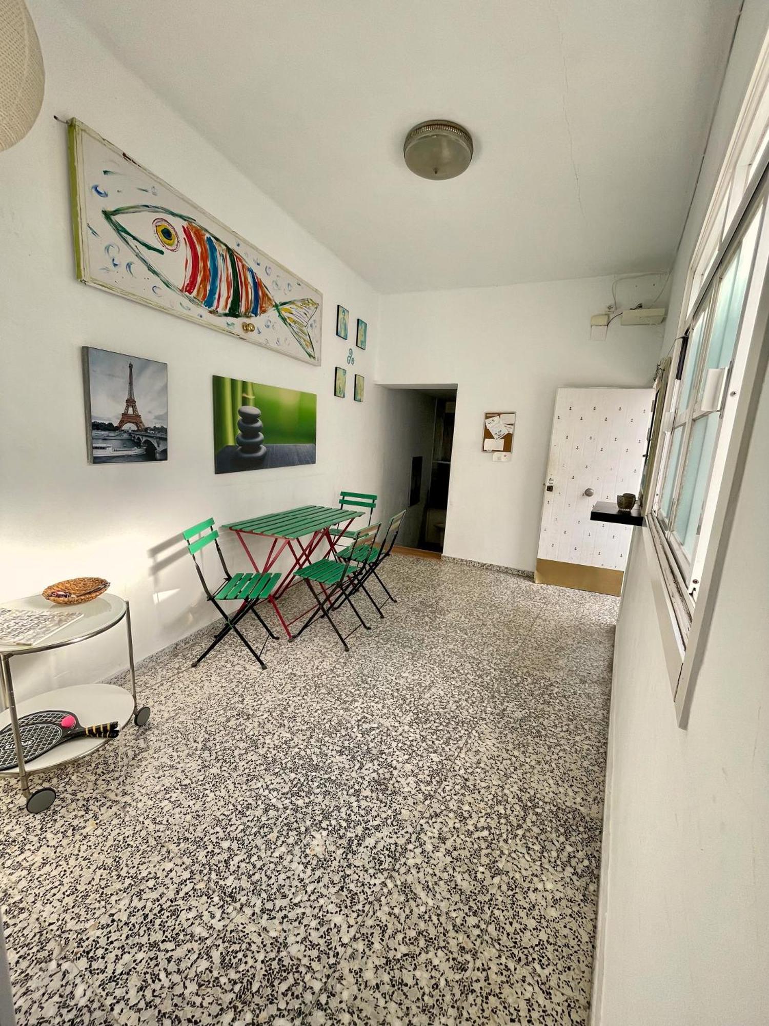 Rosa De Los Vientos: Estudios Apartamento Cádiz