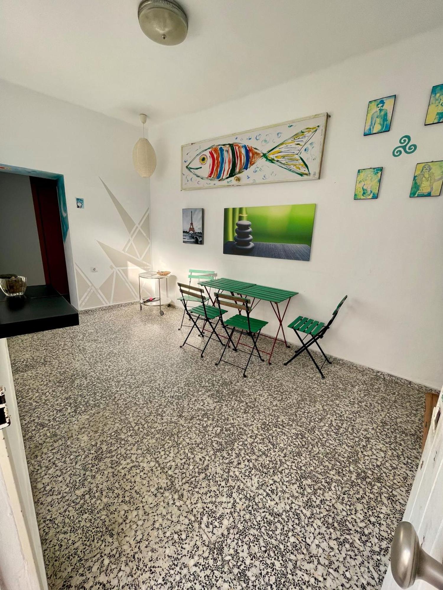 Apartamento Rosa De Los Vientos: Estudios Cádiz