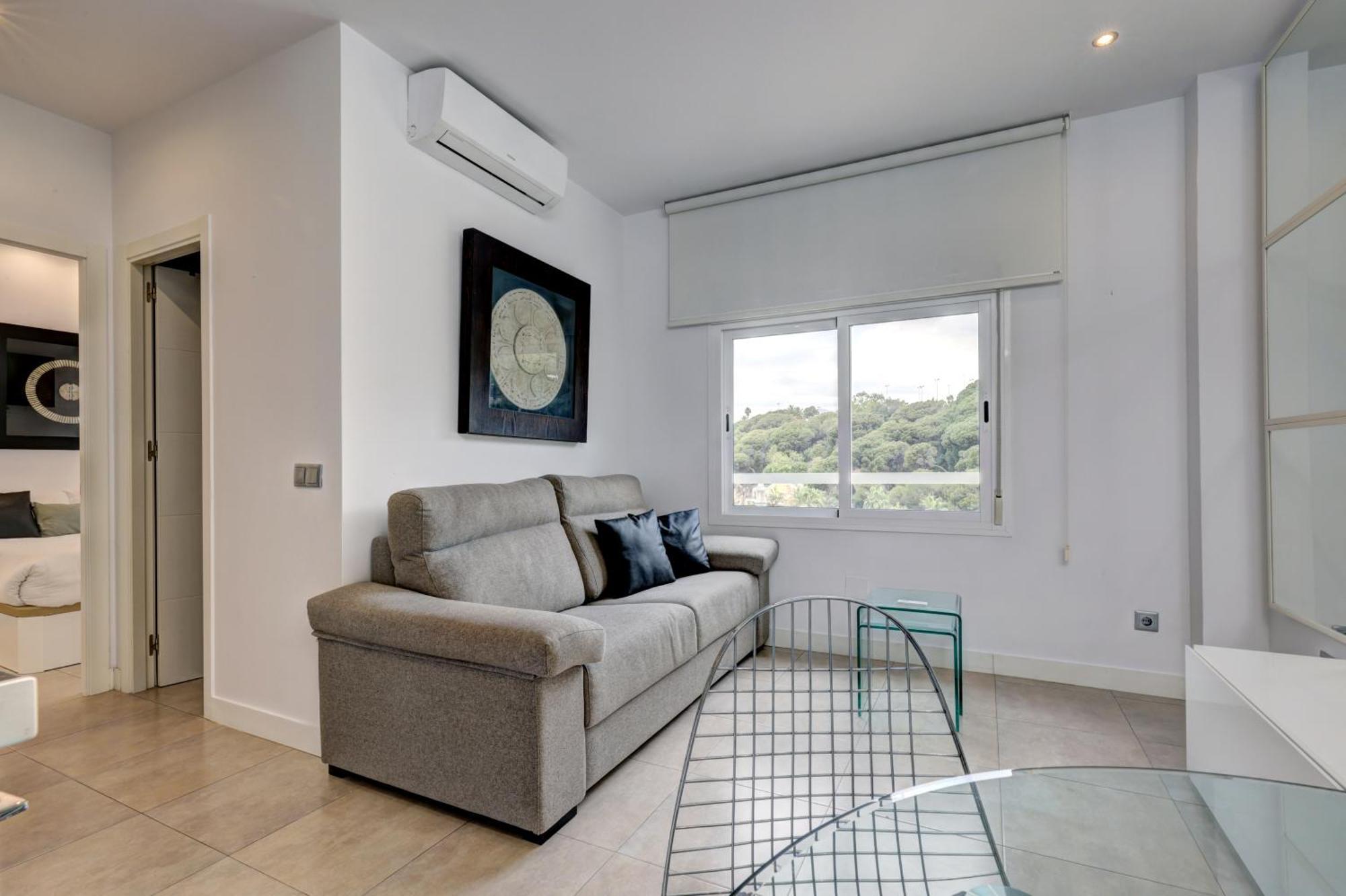 Con Vistas Y Terraza En Apartamento *