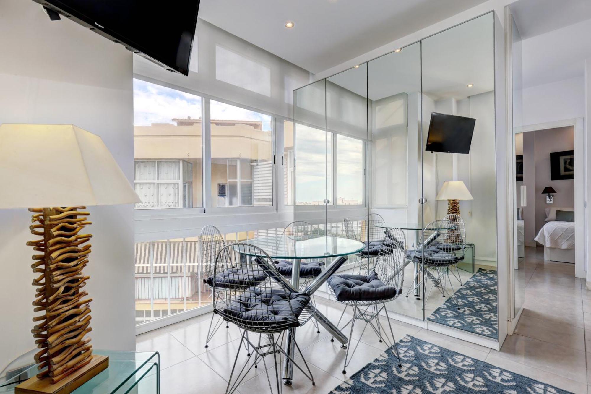 Apartamento Con Vistas Y Terraza En