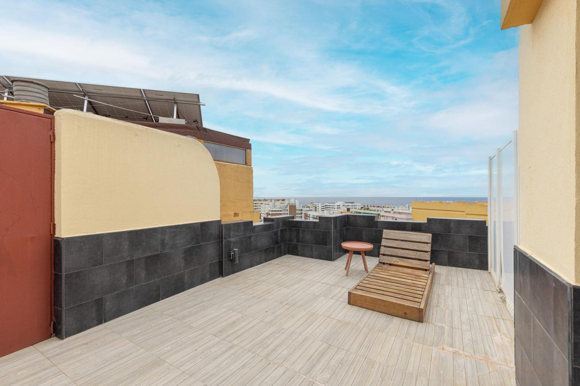 Apartamento Con Vistas Y Terraza En