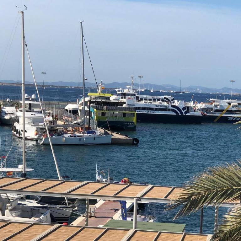 Mar I Vent Puerto De La Savina Formentera *