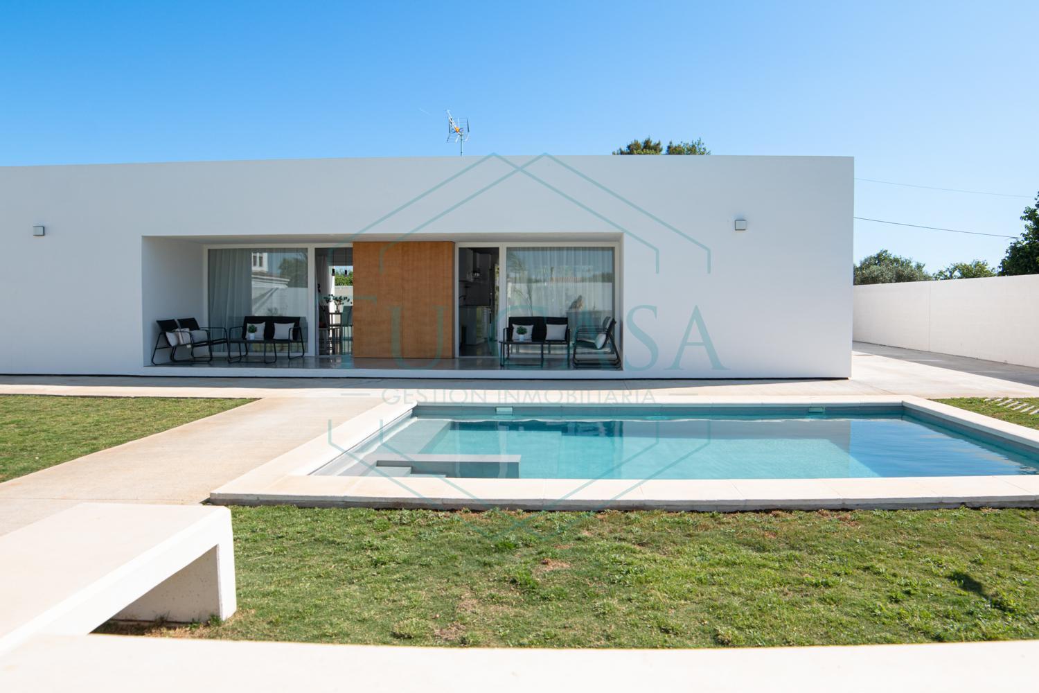 Aurea Villa