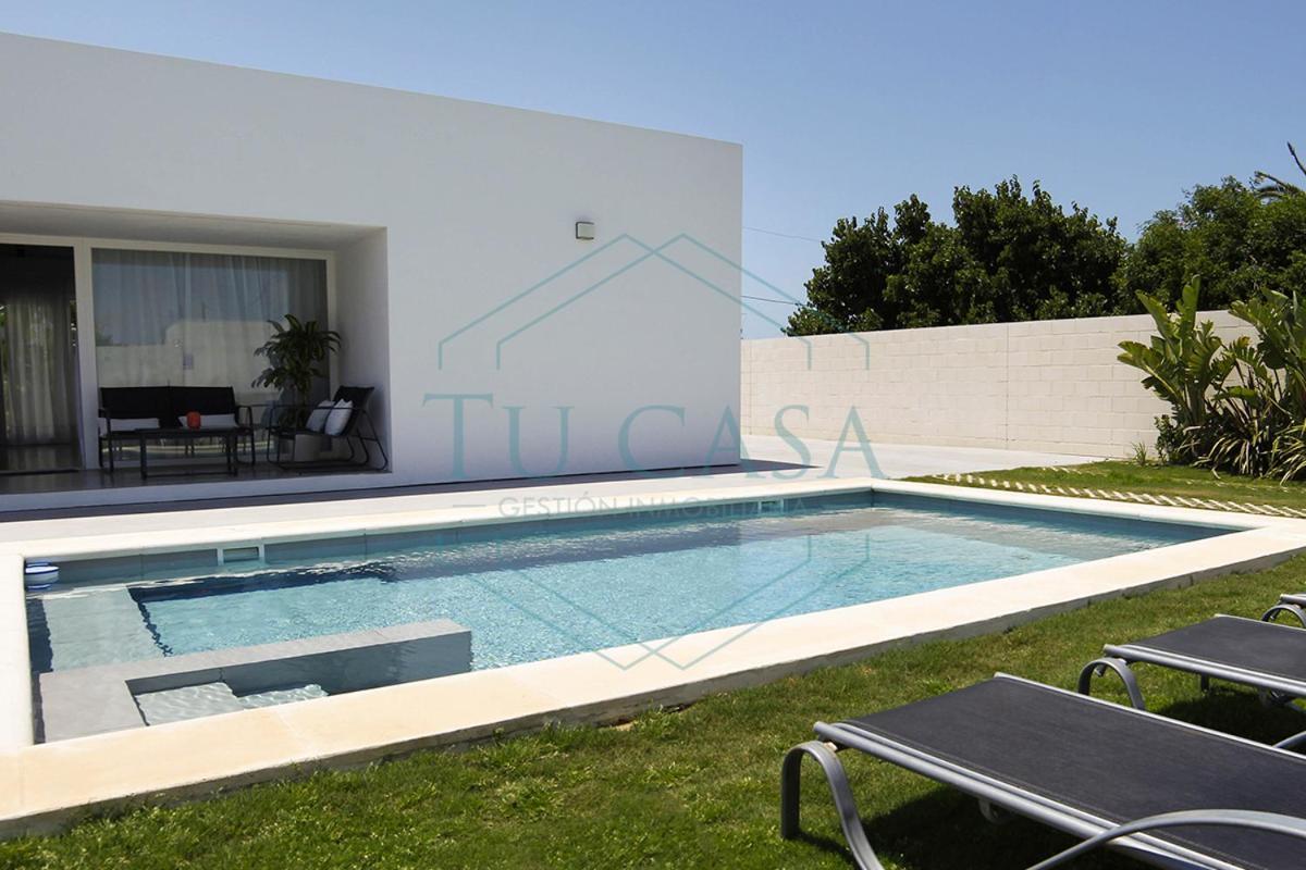Aurea Villa