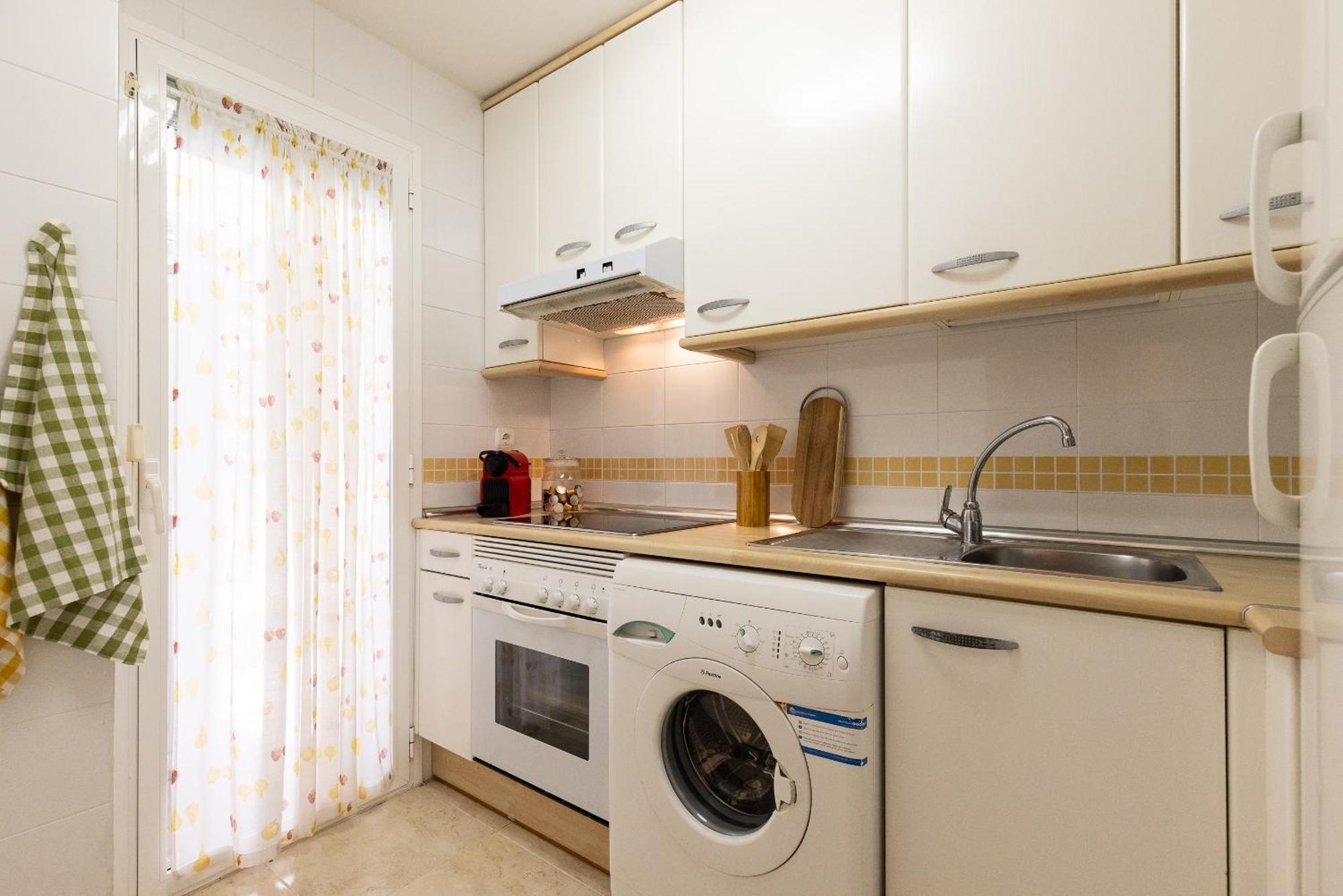 Uhc Golden Pineda Apartamento La Pineda