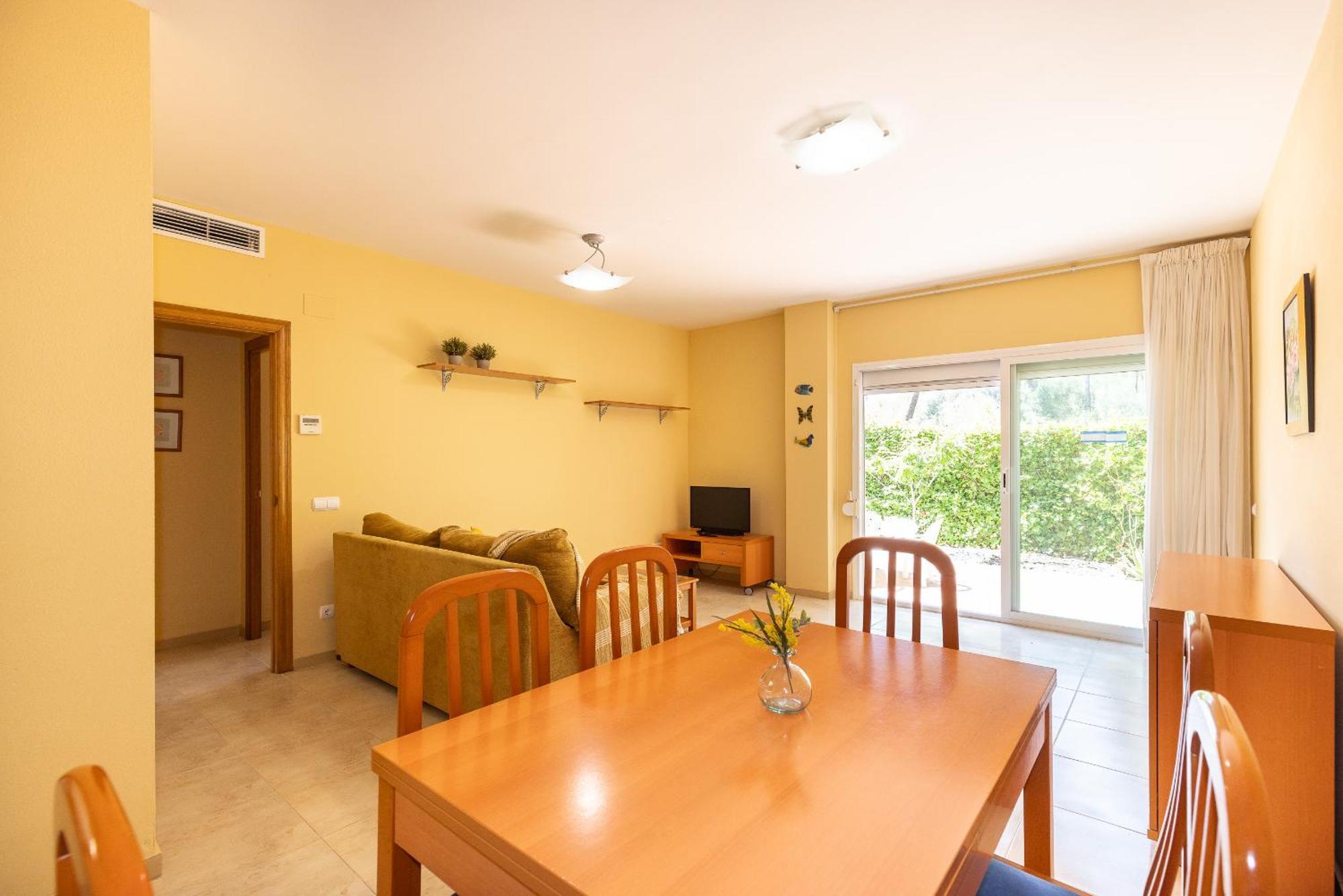 Uhc Golden Pineda Apartamento *