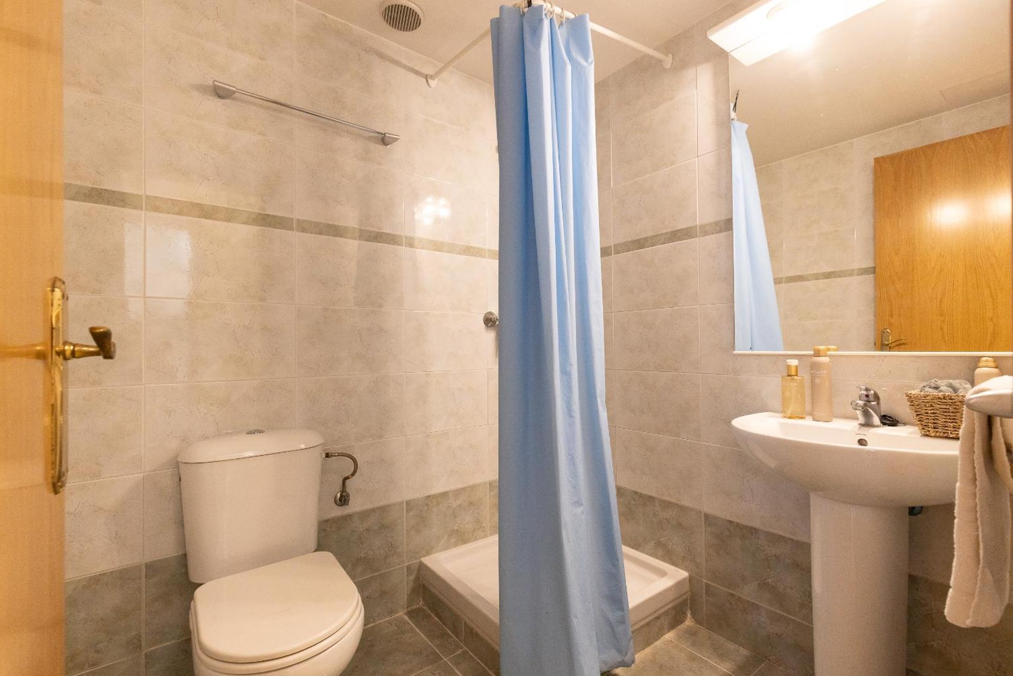 Uhc Golden Pineda Apartamento La Pineda