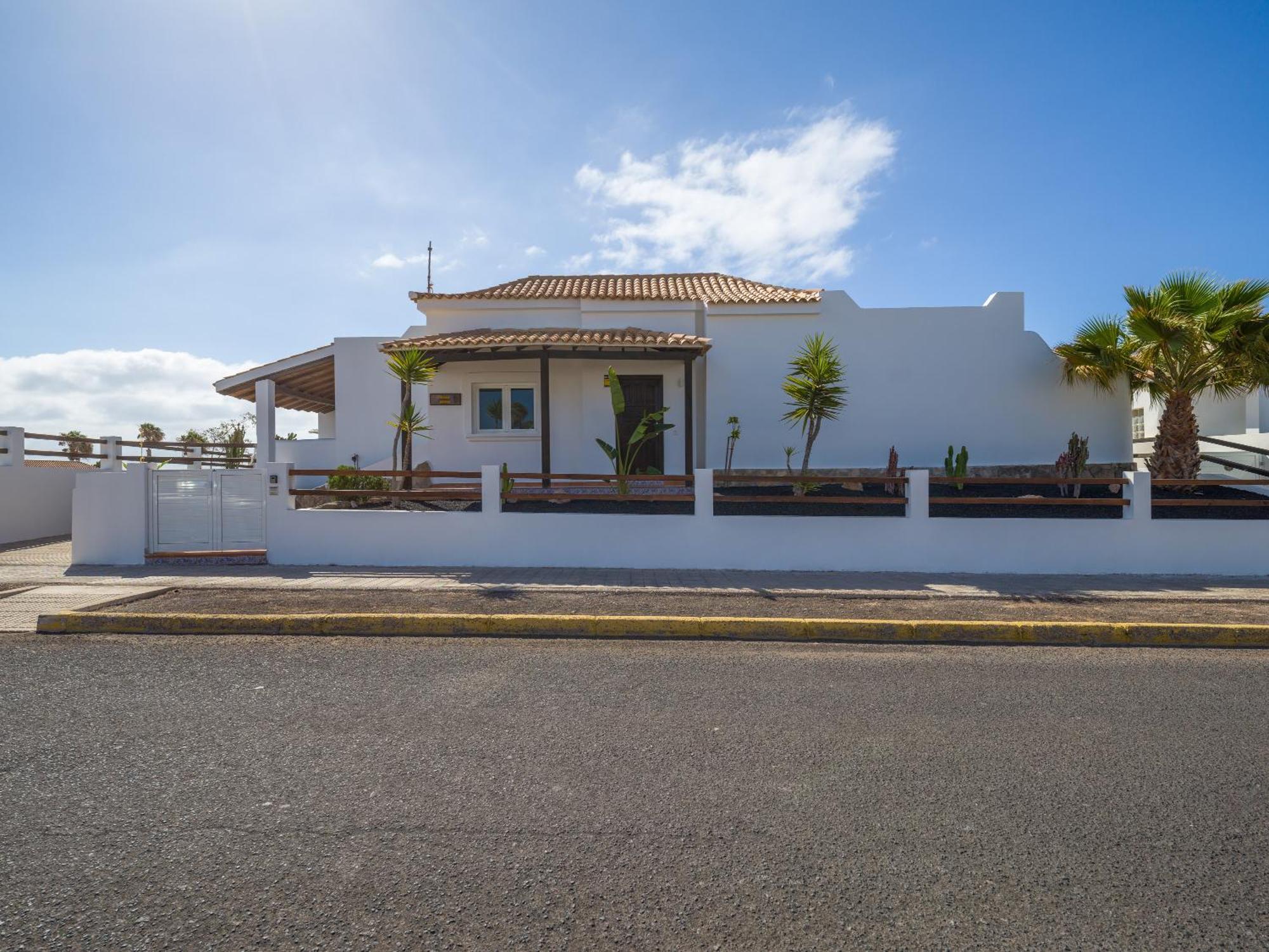 Villa Lobos With Private Pool Caleta De Fuste