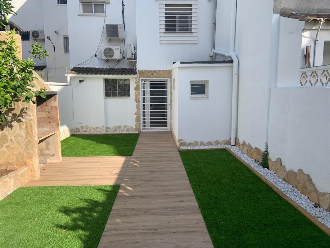Nuevo Moderno En Benicasim Con Terraza Y A Minutos De La Playa Apartamento Benicàssim