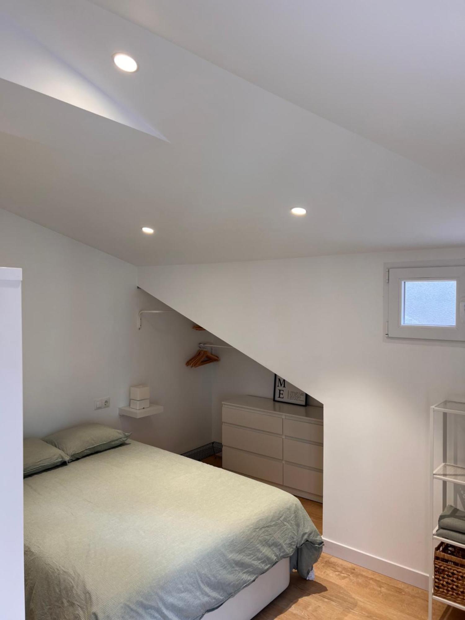Apartment Loft Recien Reformado Enfrente Del Centro Botin *