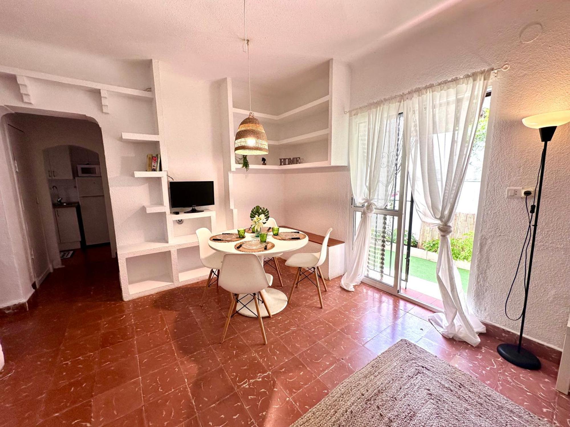 Coqueto Apartamento, Cerca De La Playa, * Rincon de la Victoria
