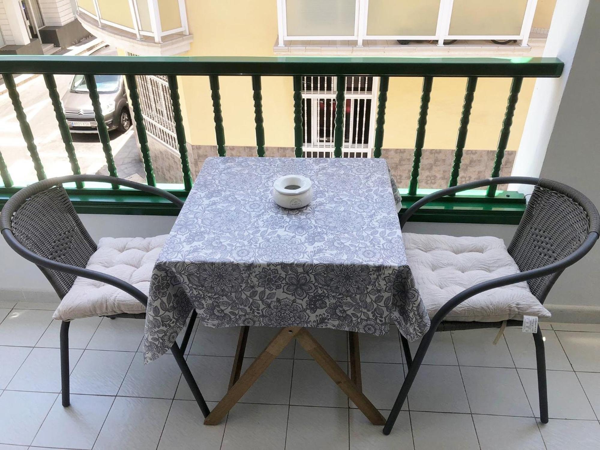 En Victoria Park Apartment