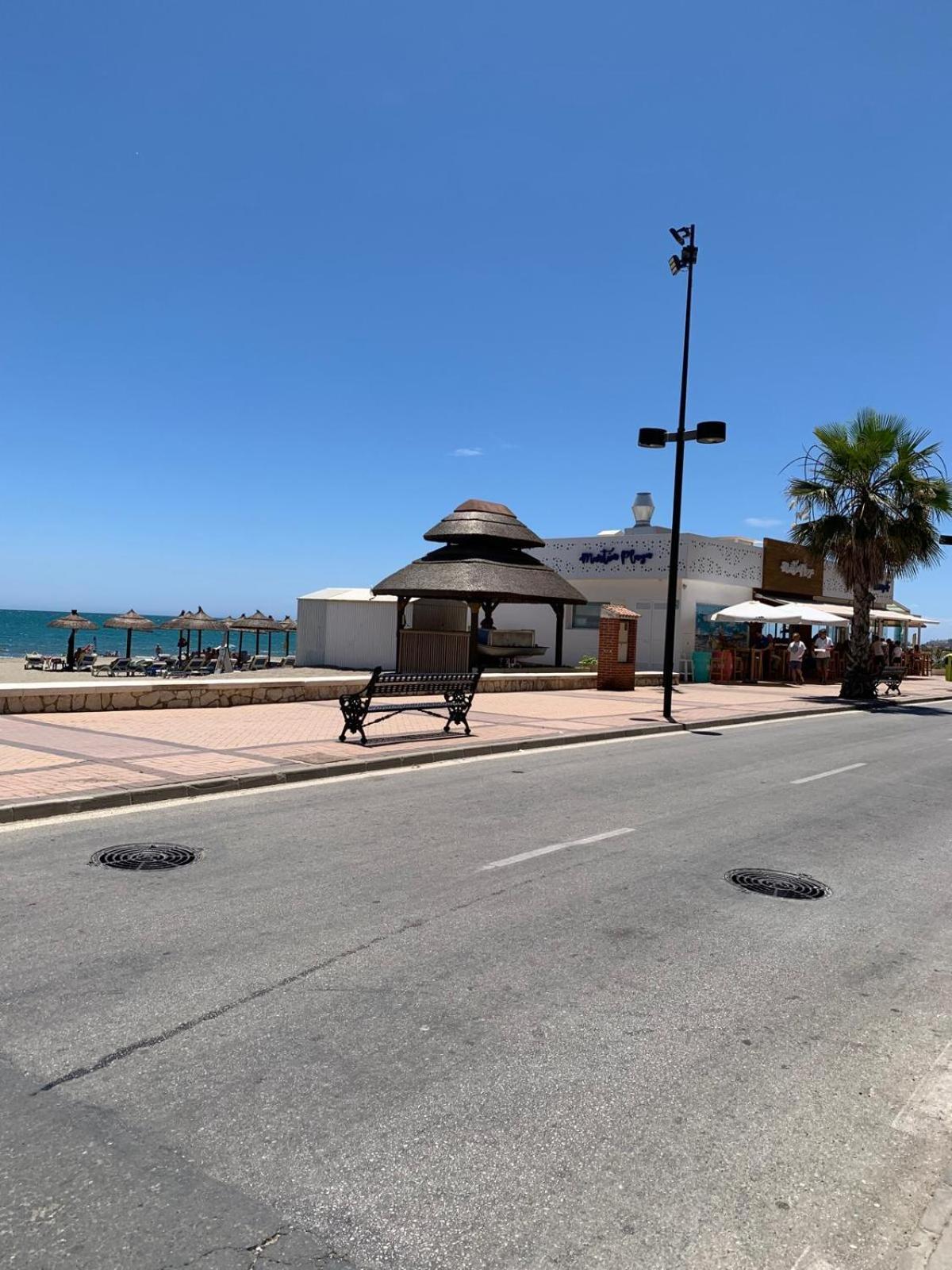 Beach De Luxe
