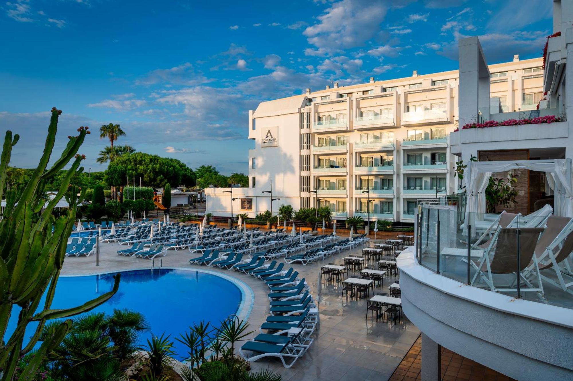 Aqua Aquamarina & Hotel Santa Susanna