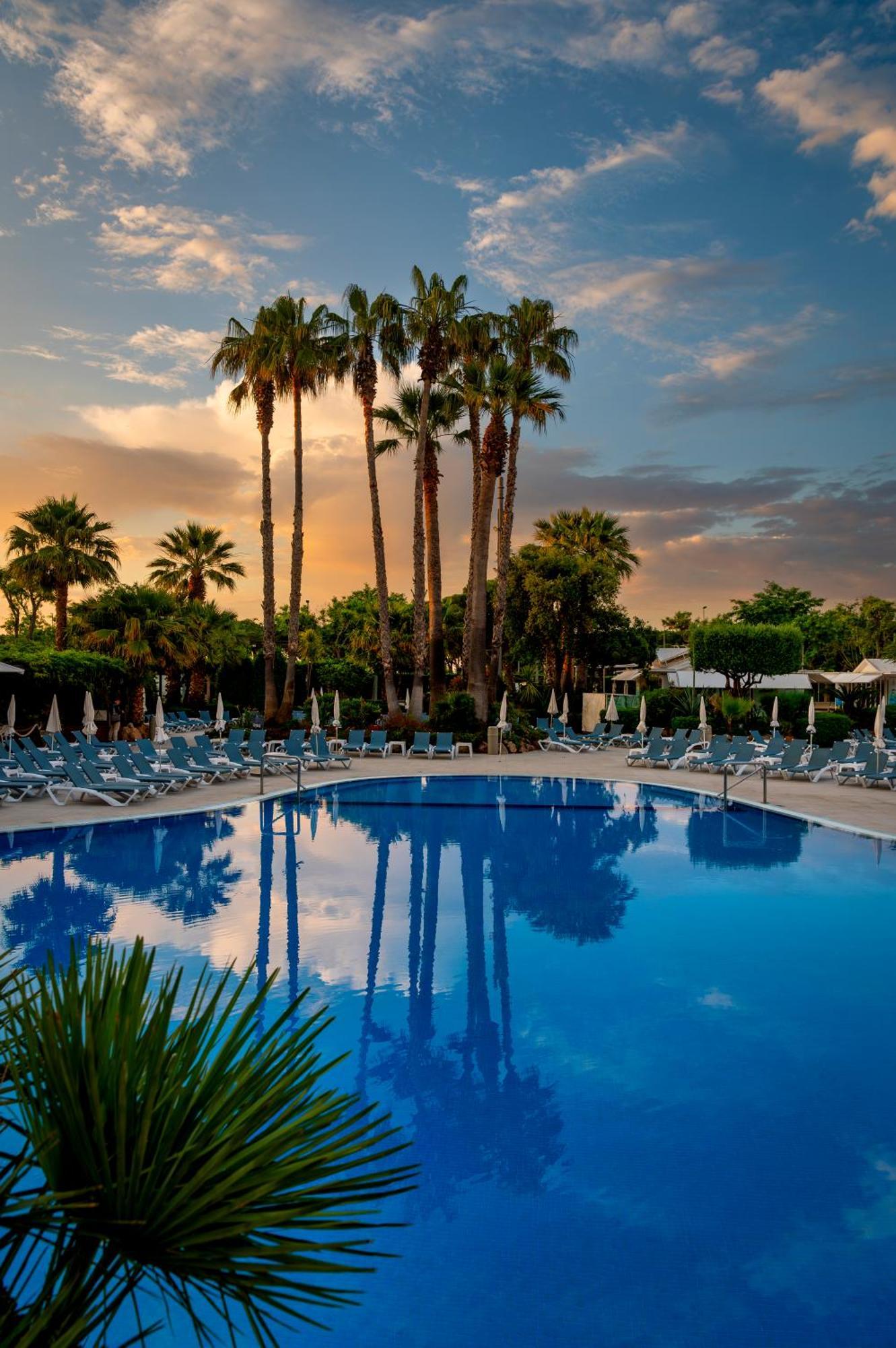 Aqua Aquamarina & Hotel Santa Susanna