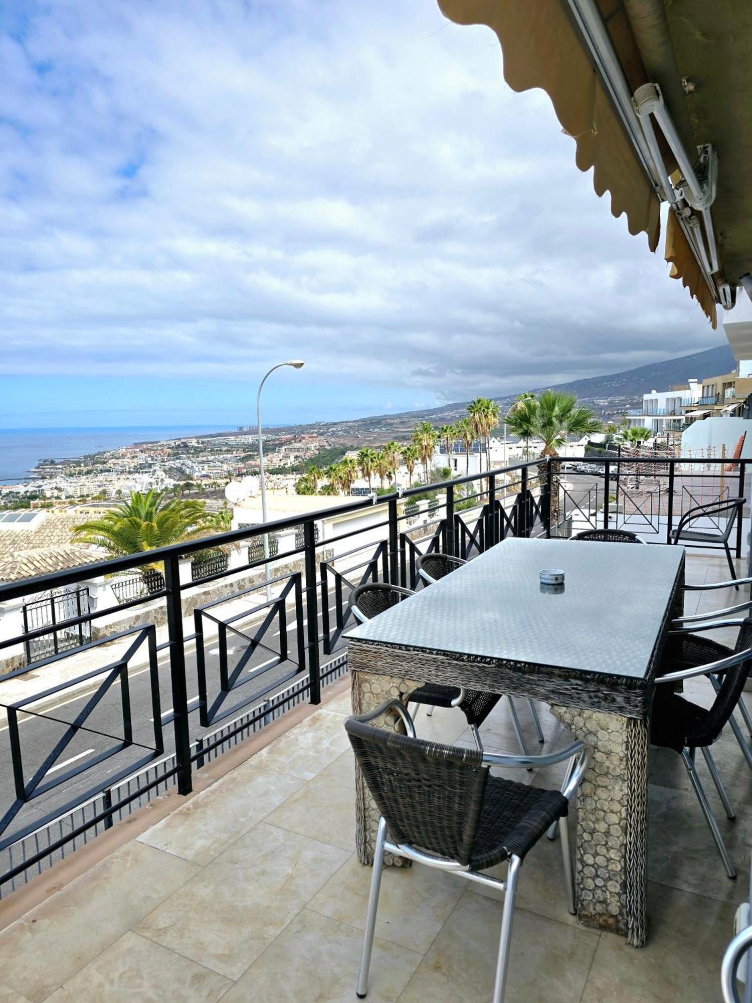 La Tagora With Private Pool Costa Adeje (Tenerife)