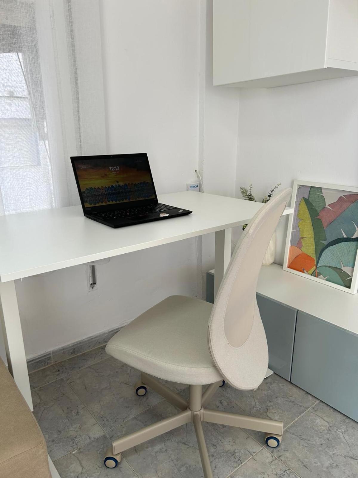 Sea View Apartment, First Line On The Beach, Remote Work