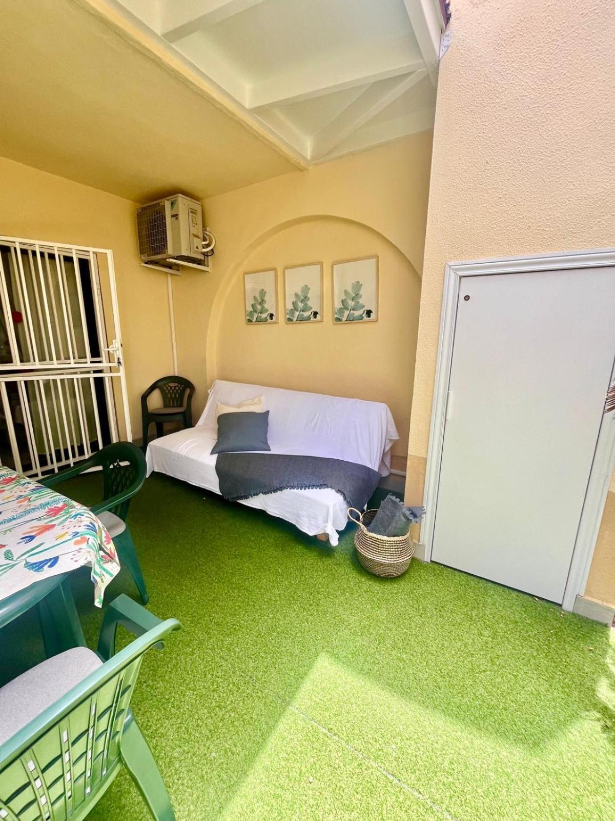 Super Y Amplio Apto Con Airco, Planta Baja En Mareverde Apartment