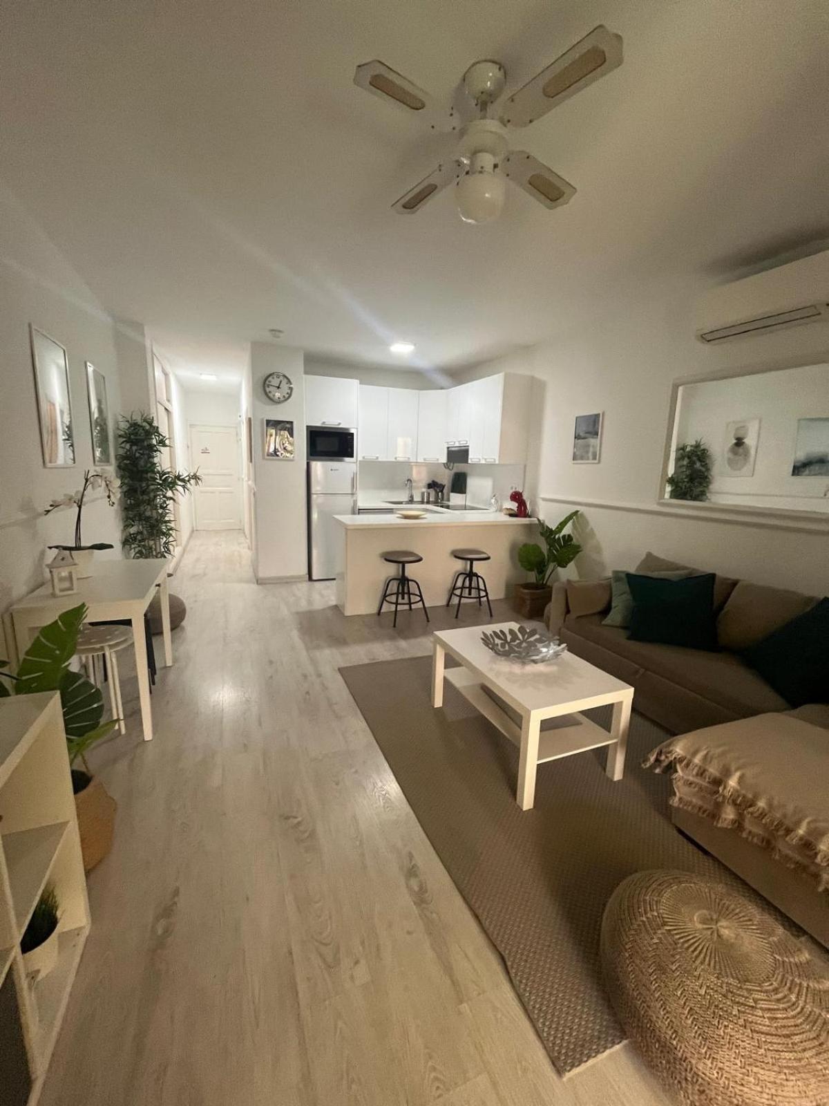 Super Y Amplio Apto Con Airco, Planta Baja En Mareverde Apartment *