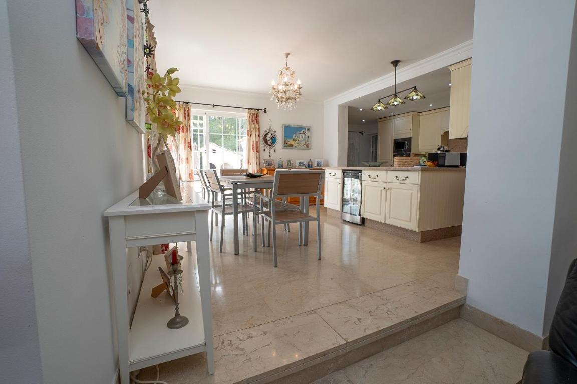 Villa Tres Palmeras Menyber