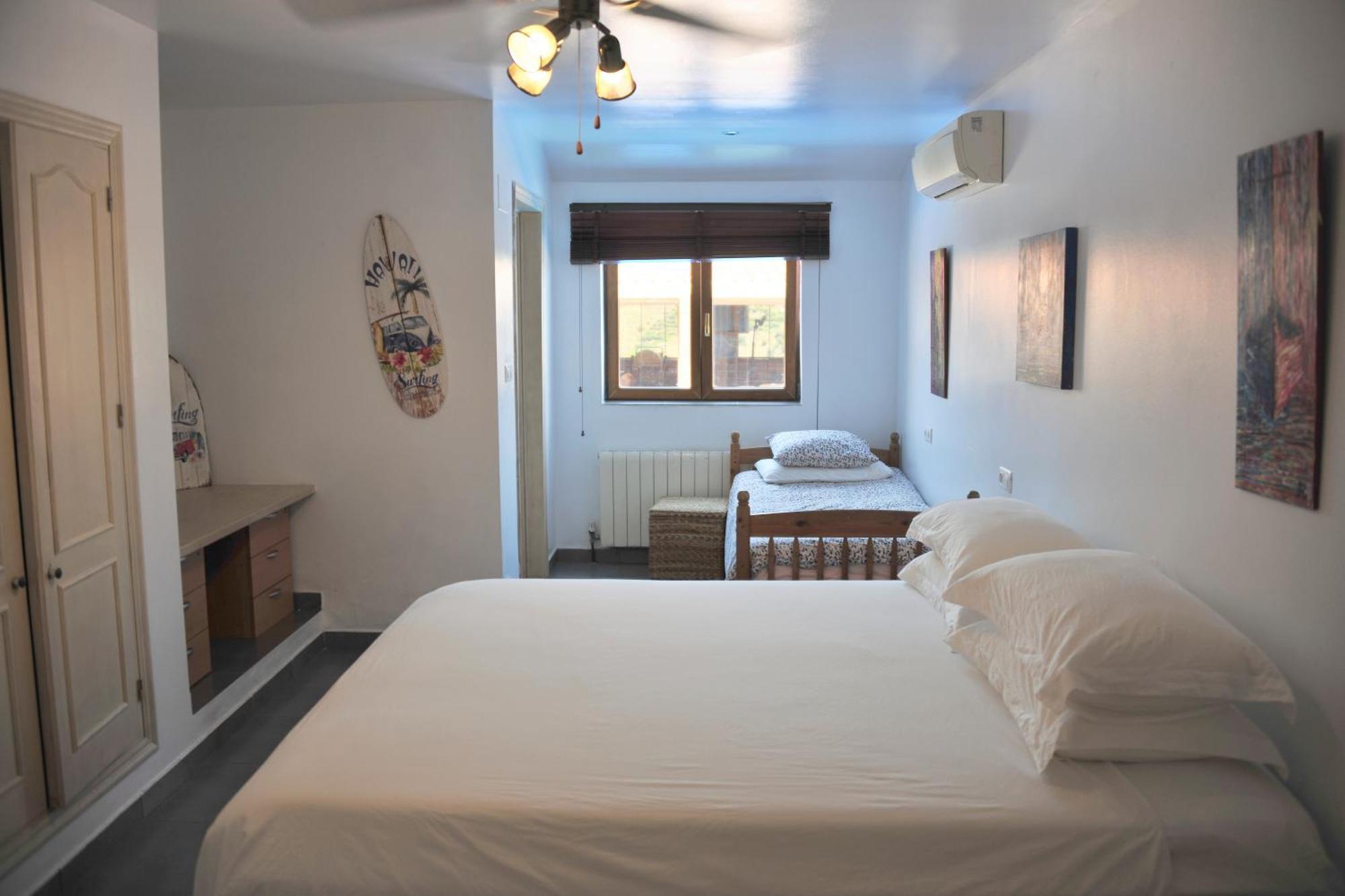 Casa Jane Large 7 Bed With Private Pool And Tennis Court Villa Torrox