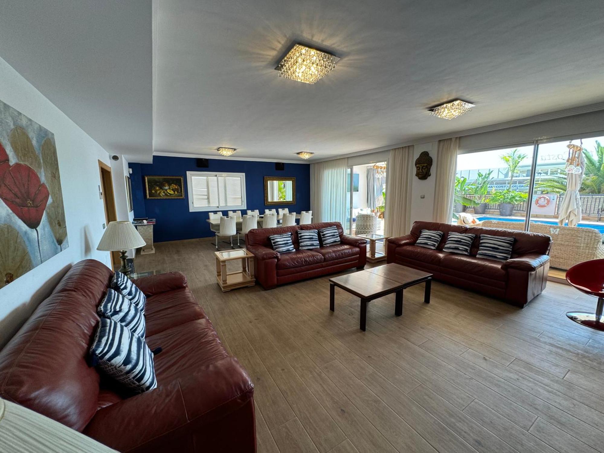 Villa Puerto Santiago: Luxury 5-bedroom With Pool And Disabled Access *
