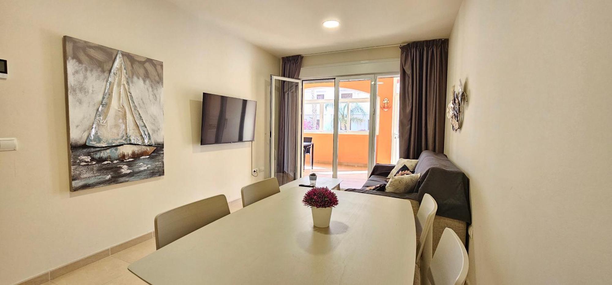 Paraiso De Playa: Beachfront With Pool Views Apartment Vera