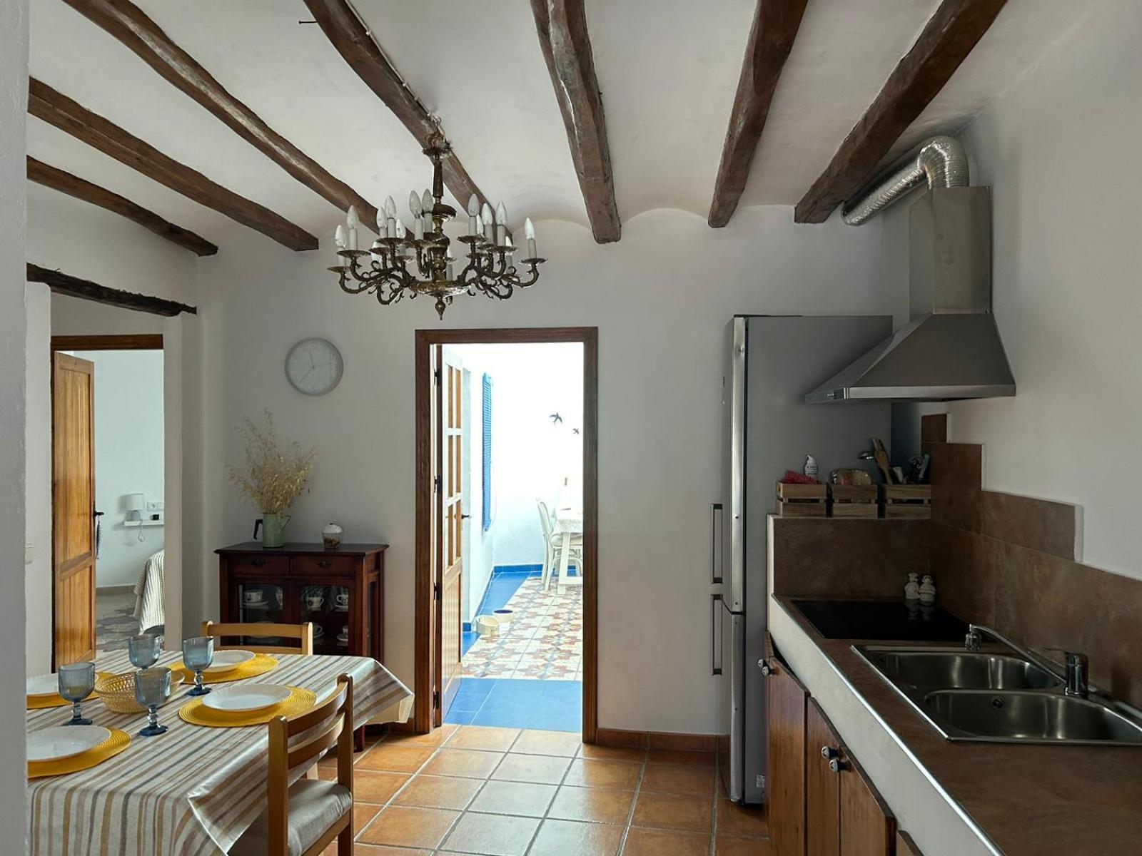 Casa Almendros Сasa de vacaciones Confrides