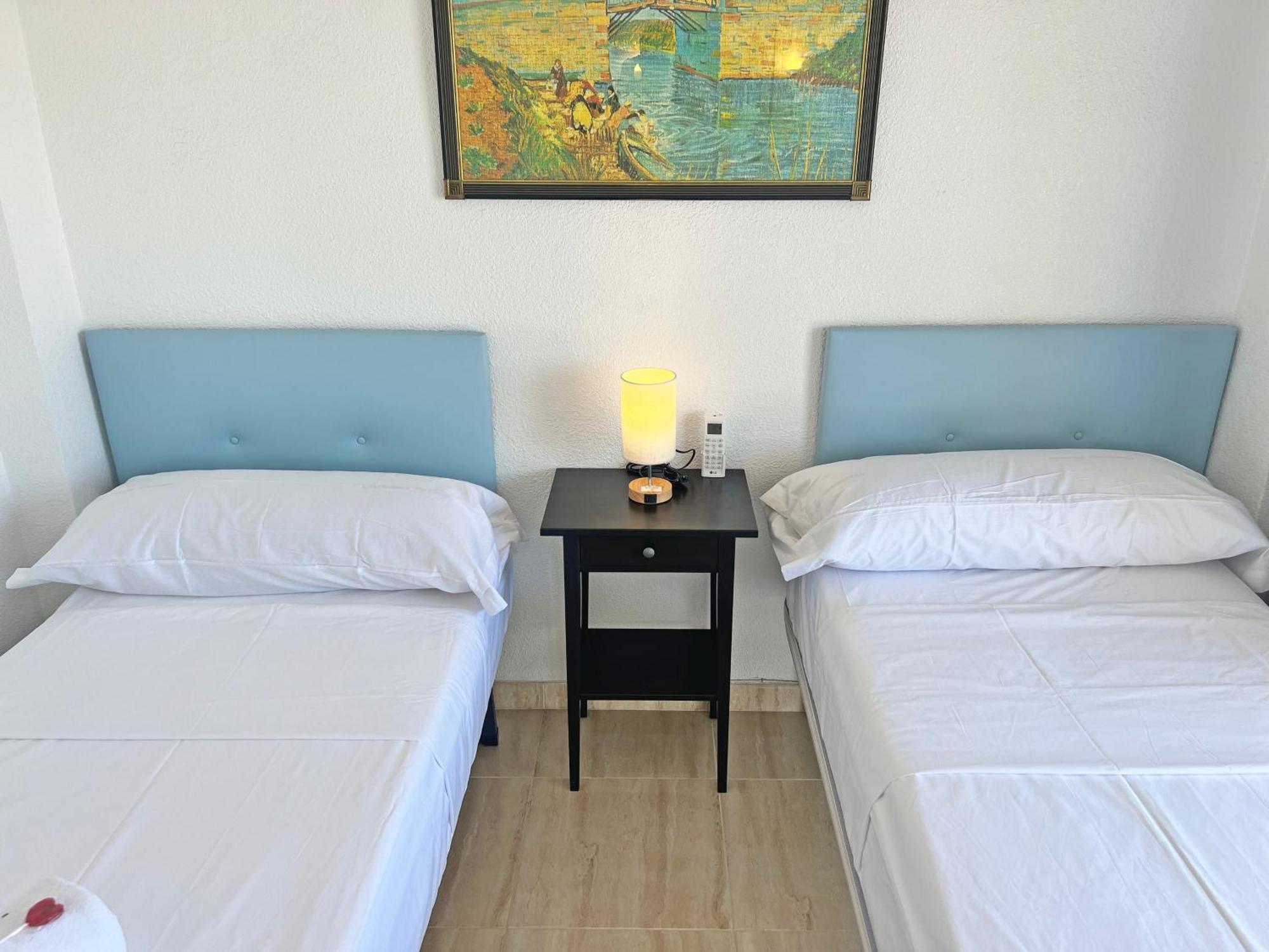 Apartamento 1ª Linea De Playa, Piscina, Parking, Ac