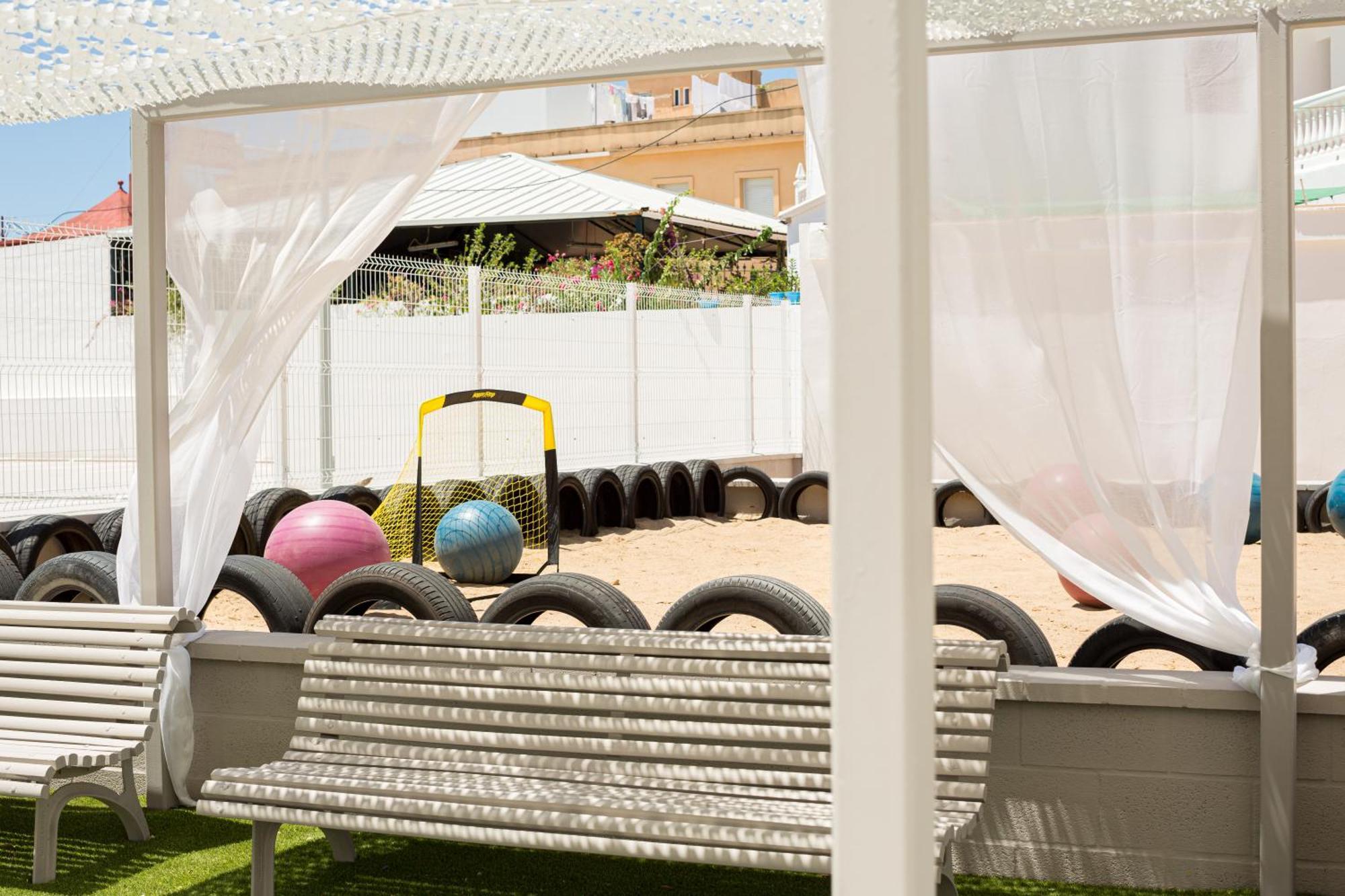 Lan Antilla Playa Aparthotel