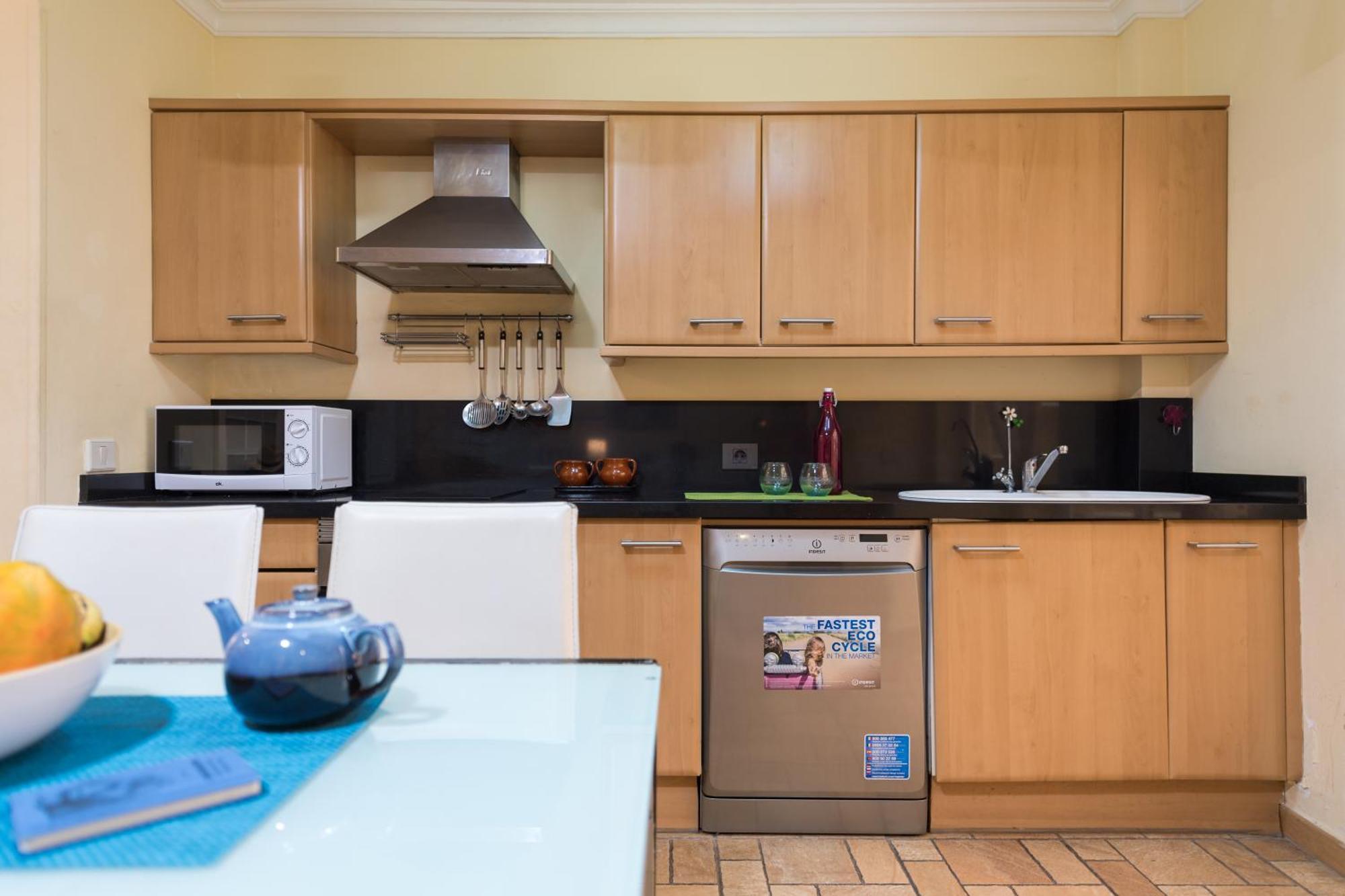 Apartamento Mcd Carlos Family House *