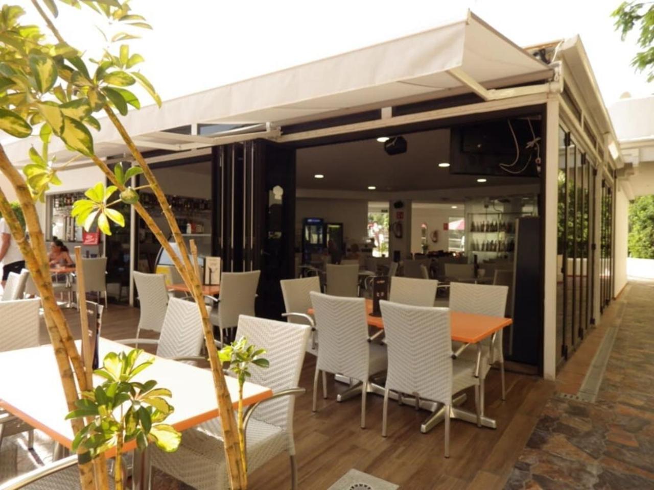 Beautiful Sea View In Castle Harbour C002 Apartment *