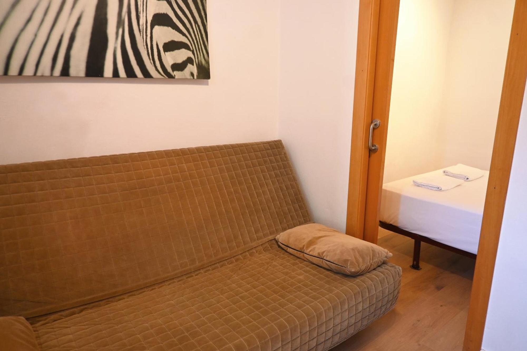 Apartment Homenfun Drassanes Barcelona